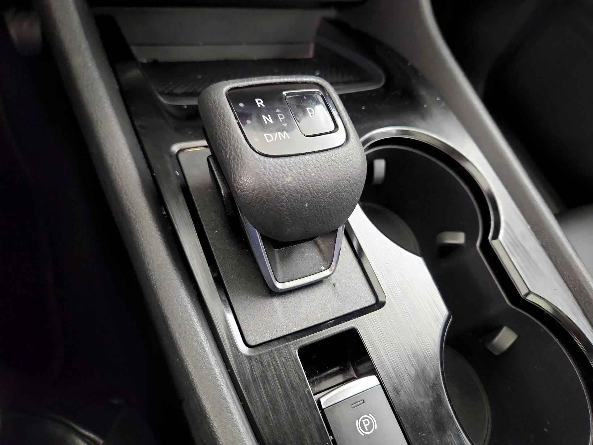 Thumbnail: 2022 Nissan Rogue - 17