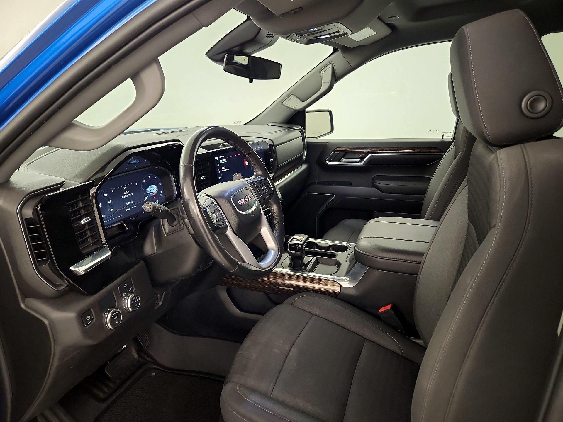 Thumbnail: 2023 GMC Sierra 1500 - 11