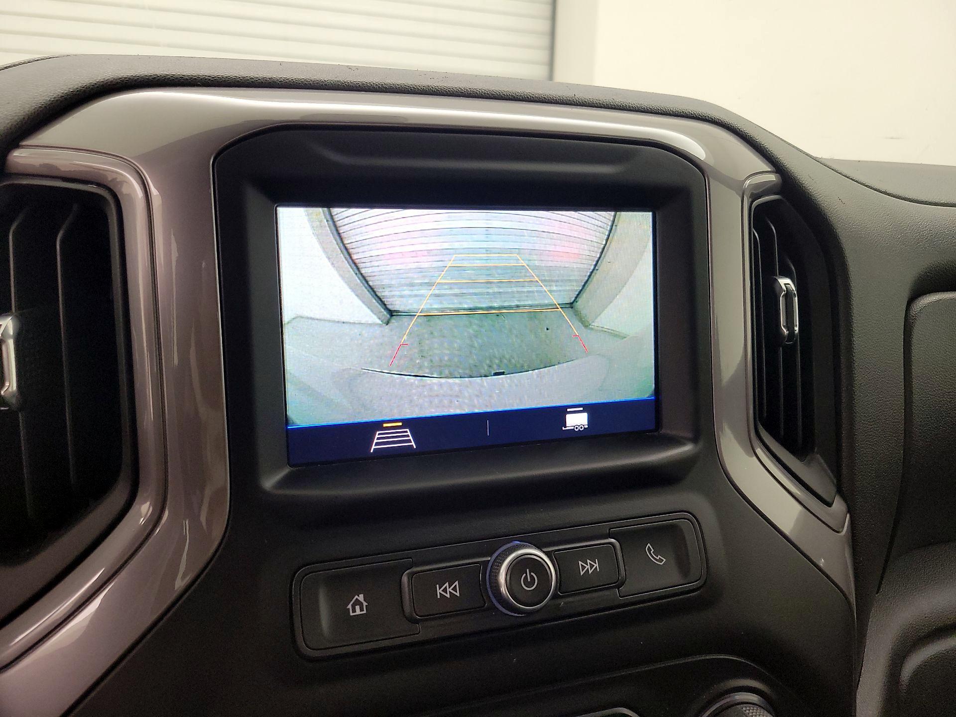 Thumbnail: 2021 Chevrolet Silverado 1500 - 14