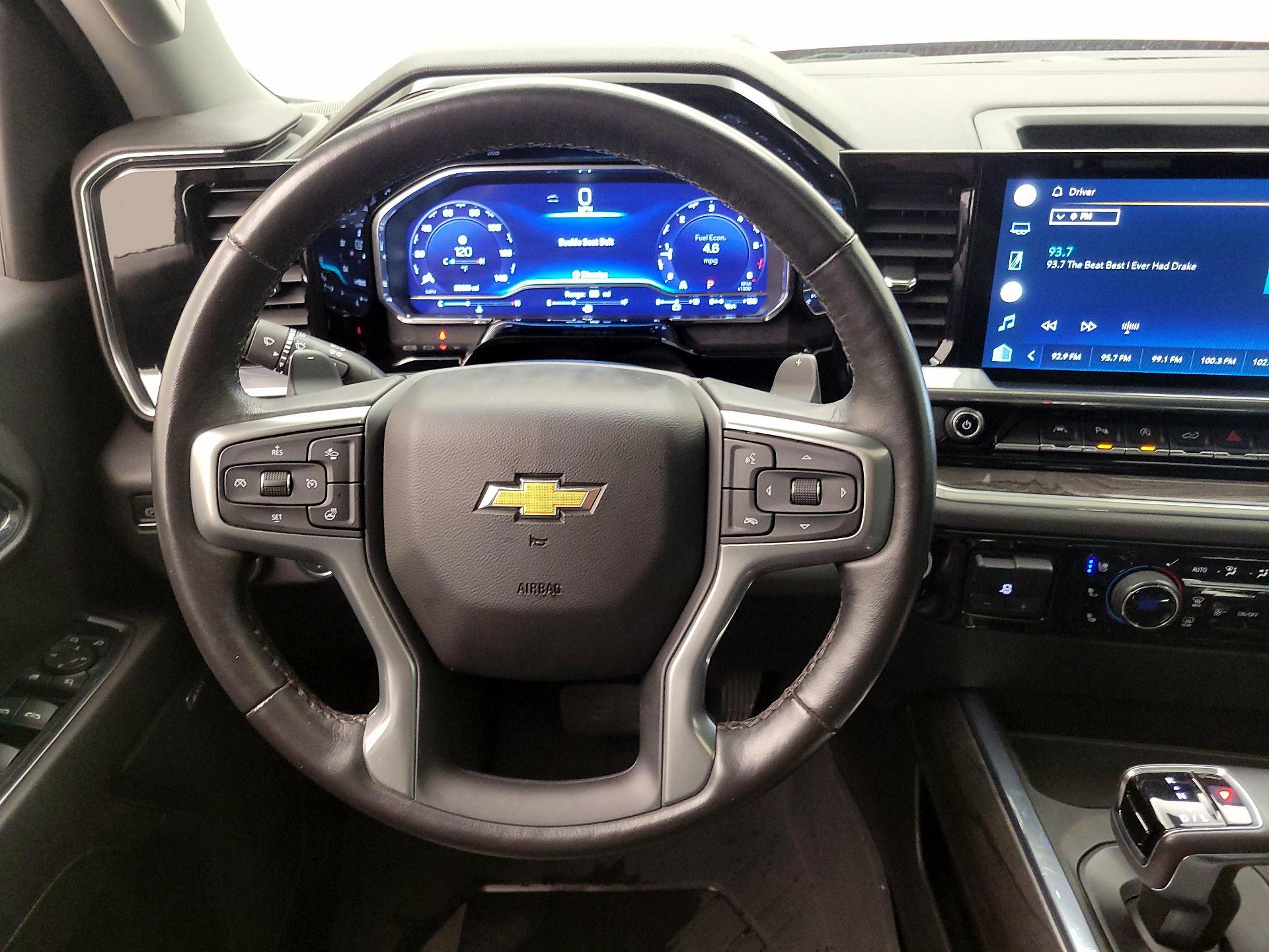 Thumbnail: 2022 Chevrolet Silverado 1500 - 10