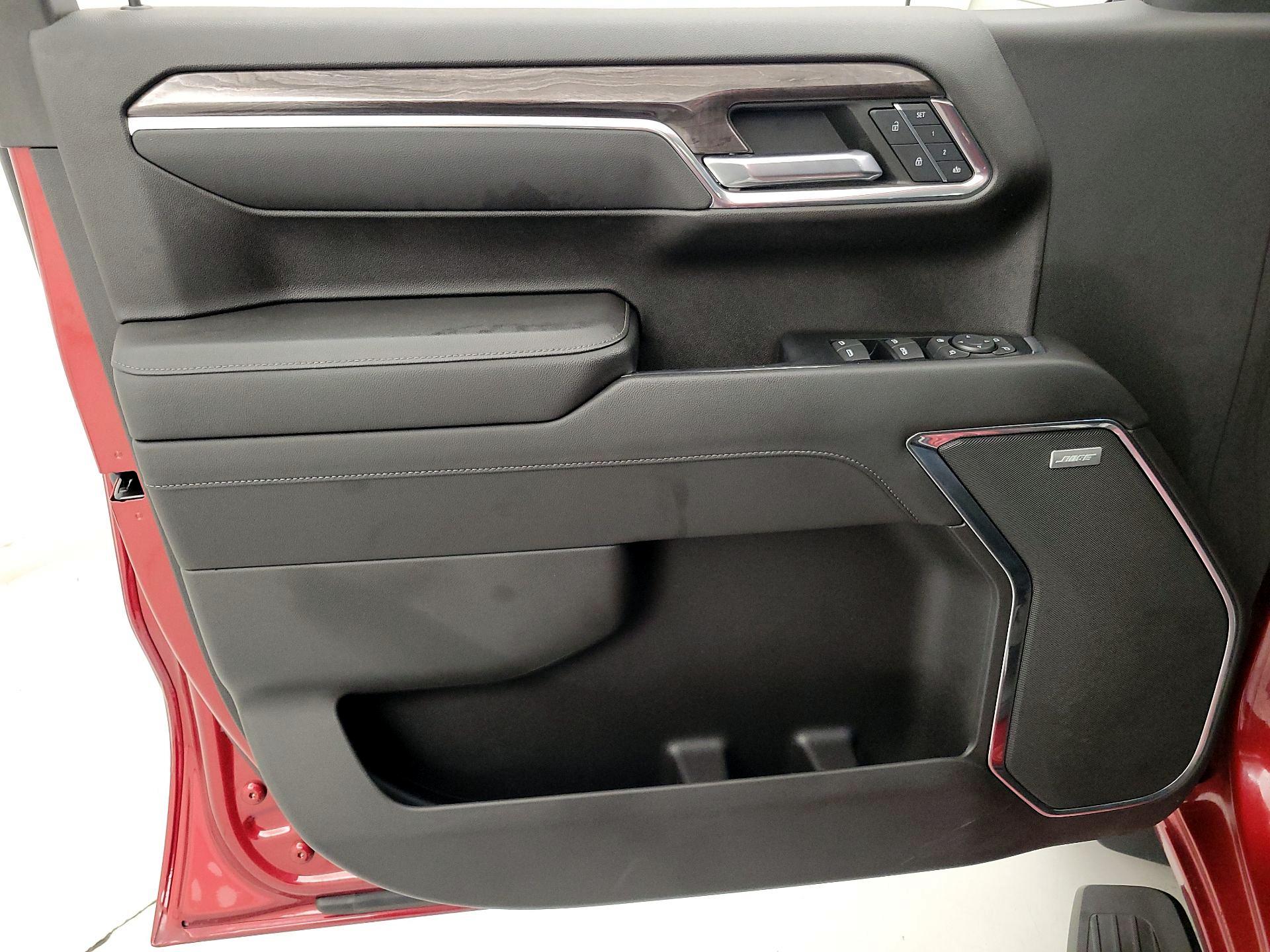 Thumbnail: 2022 Chevrolet Silverado 1500 - 12