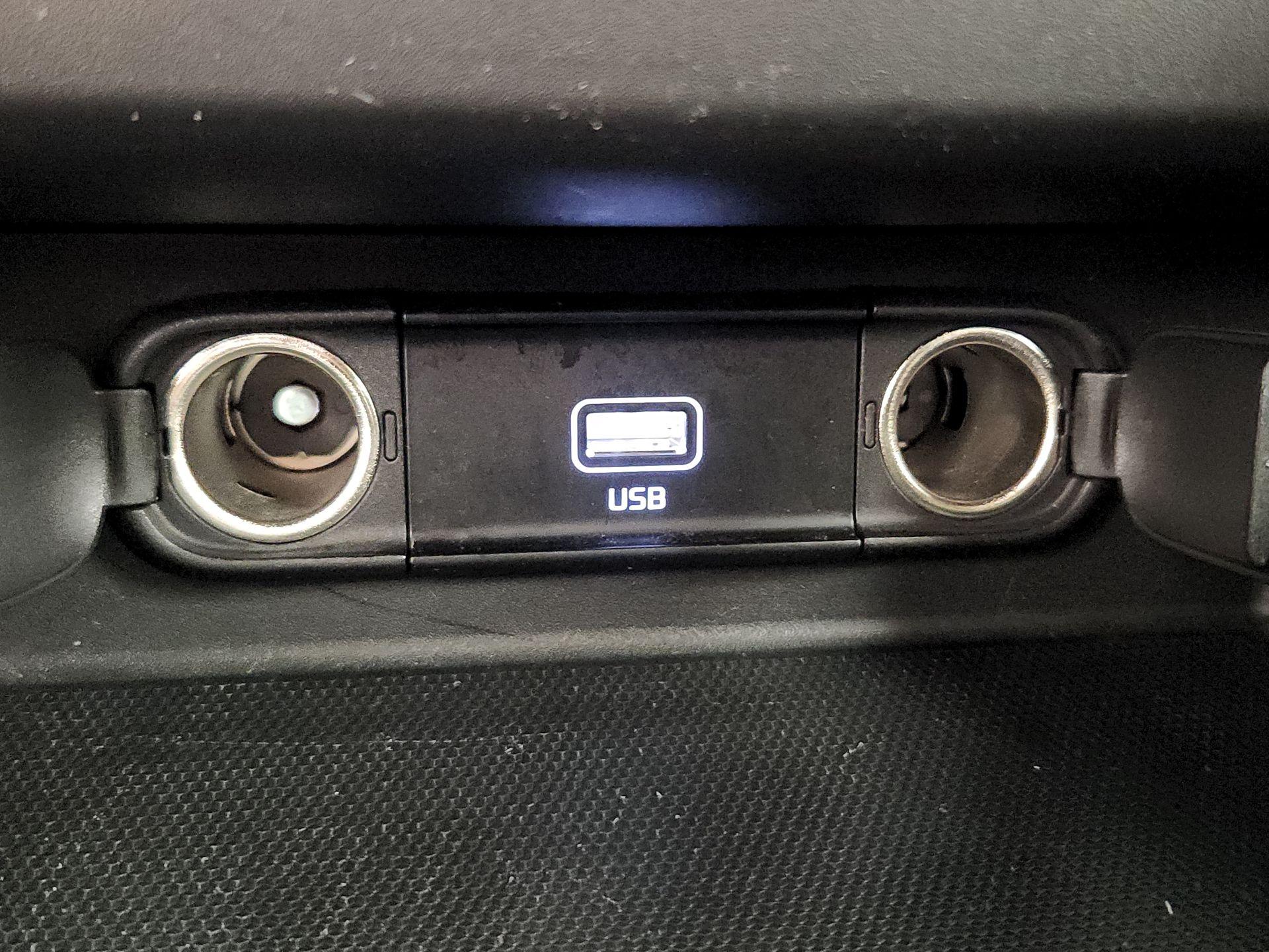 Thumbnail: 2023 Kia Seltos - 18