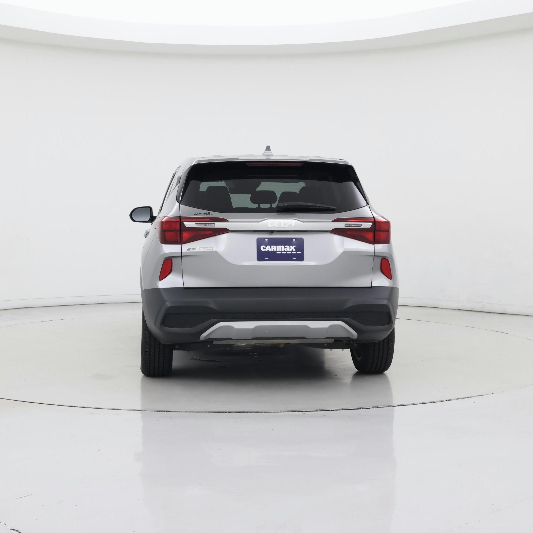 Thumbnail: 2023 Kia Seltos - 6