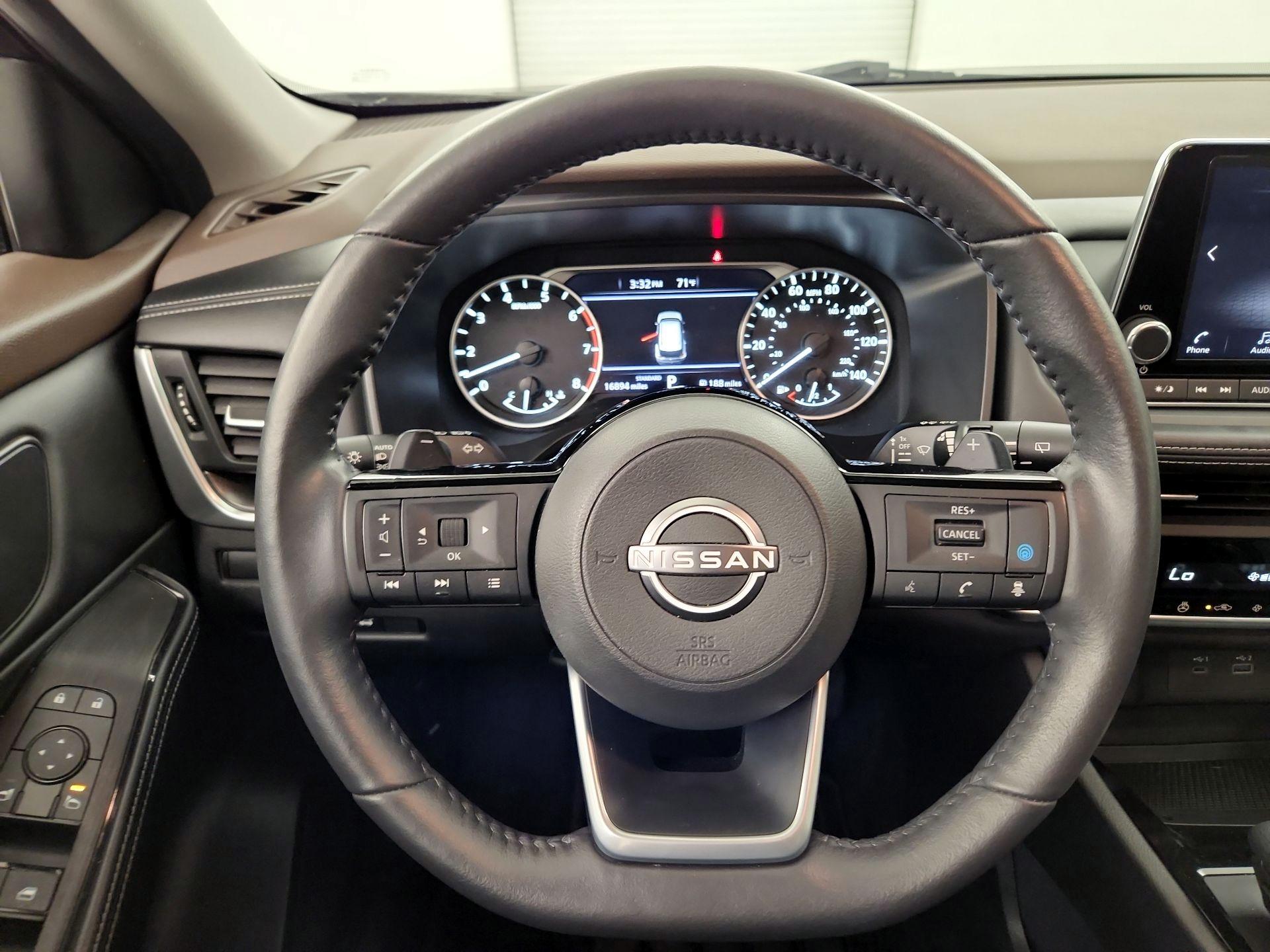 Thumbnail: 2023 Nissan Rogue - 10