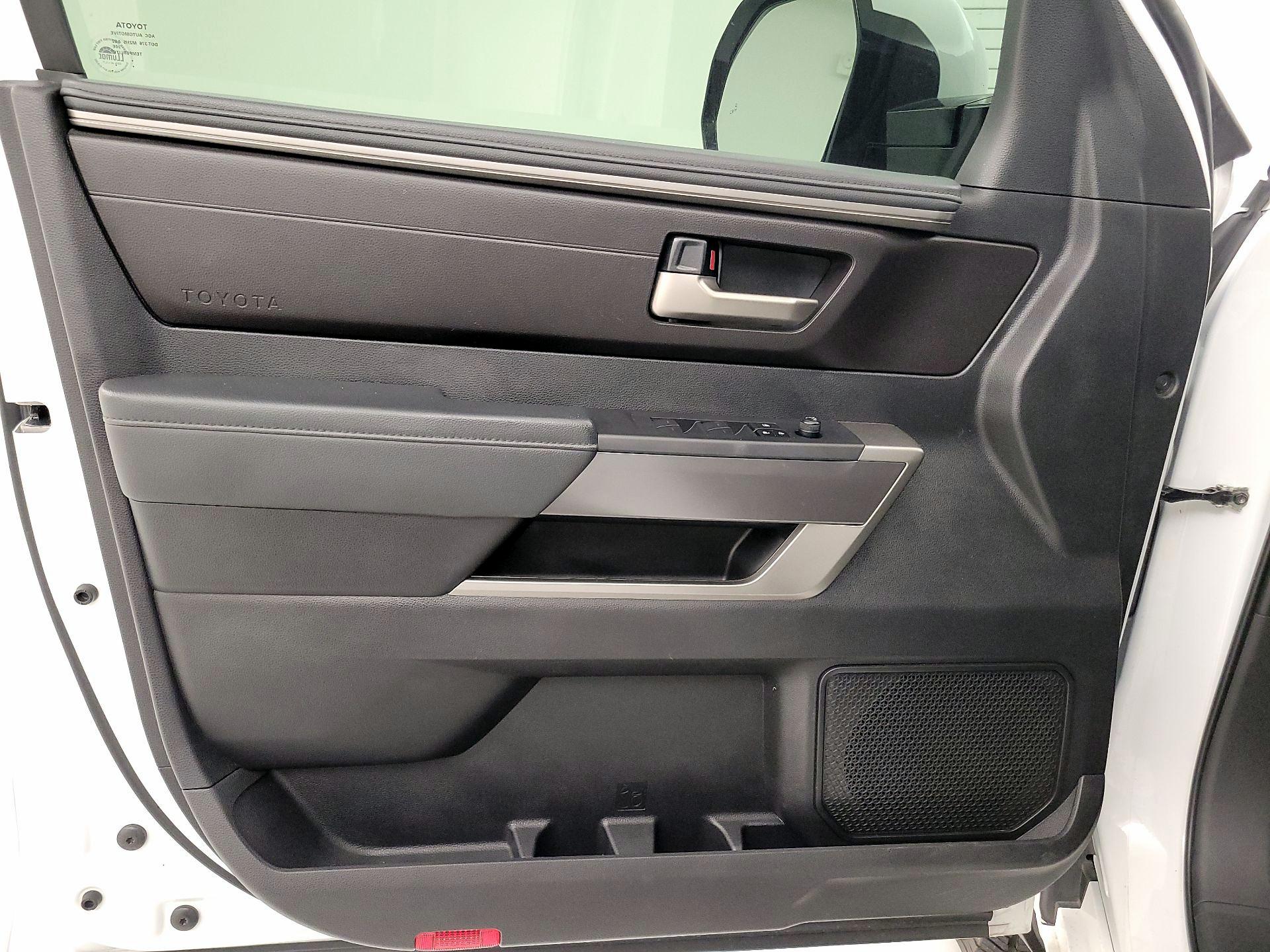 Thumbnail: 2023 Toyota Tundra - 12