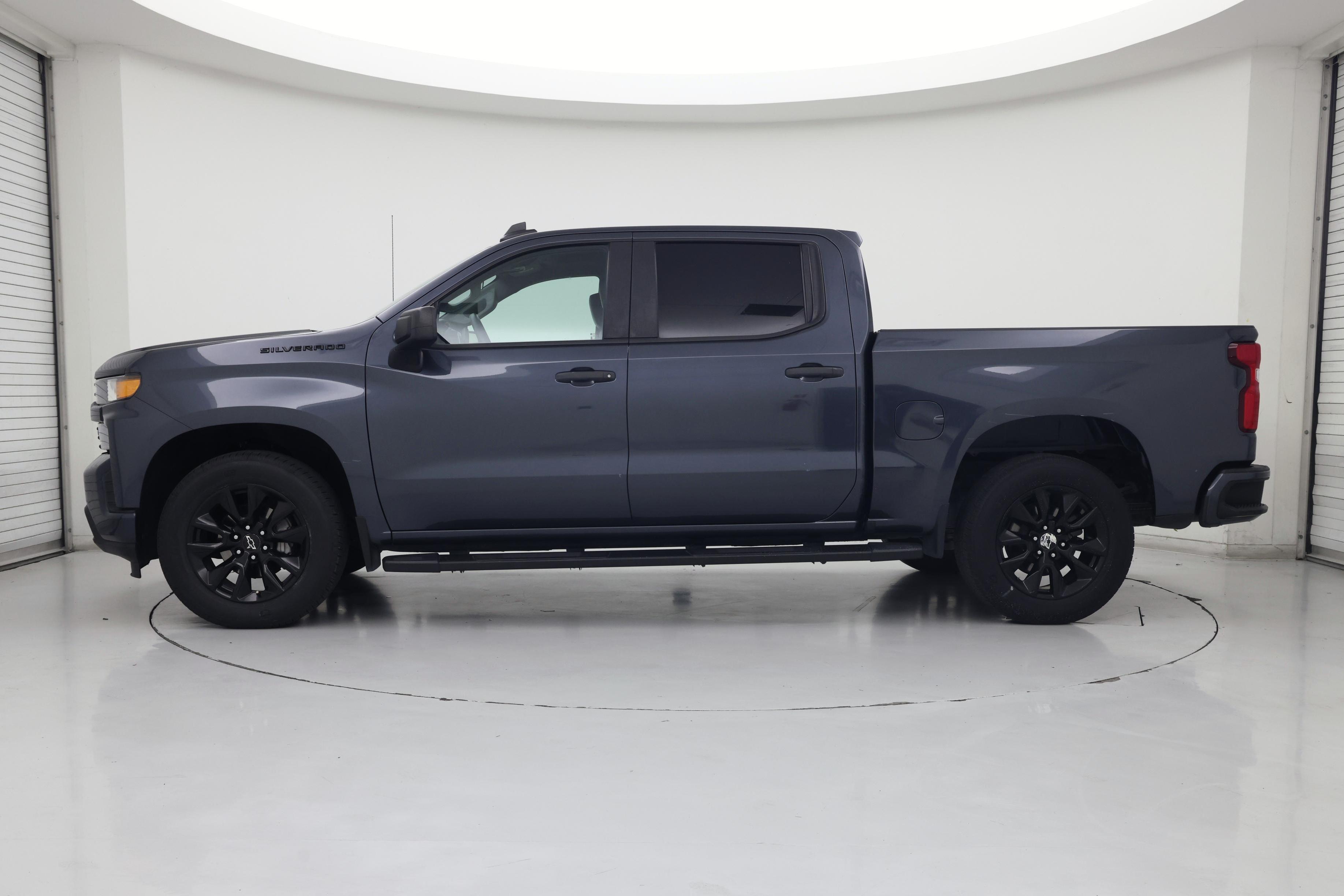 Thumbnail: 2021 Chevrolet Silverado 1500 - 3