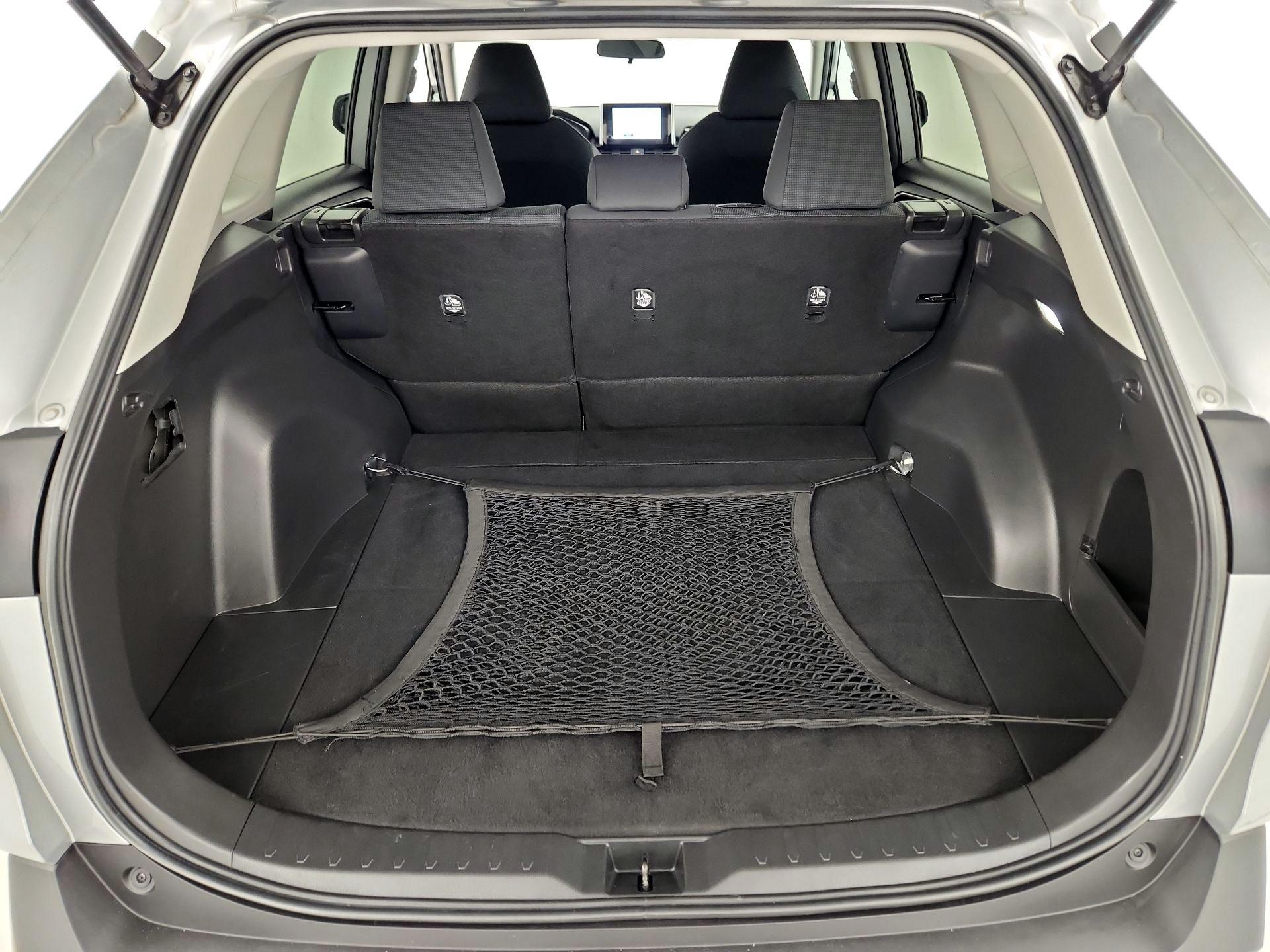 Thumbnail: 2023 Toyota RAV4 - 20