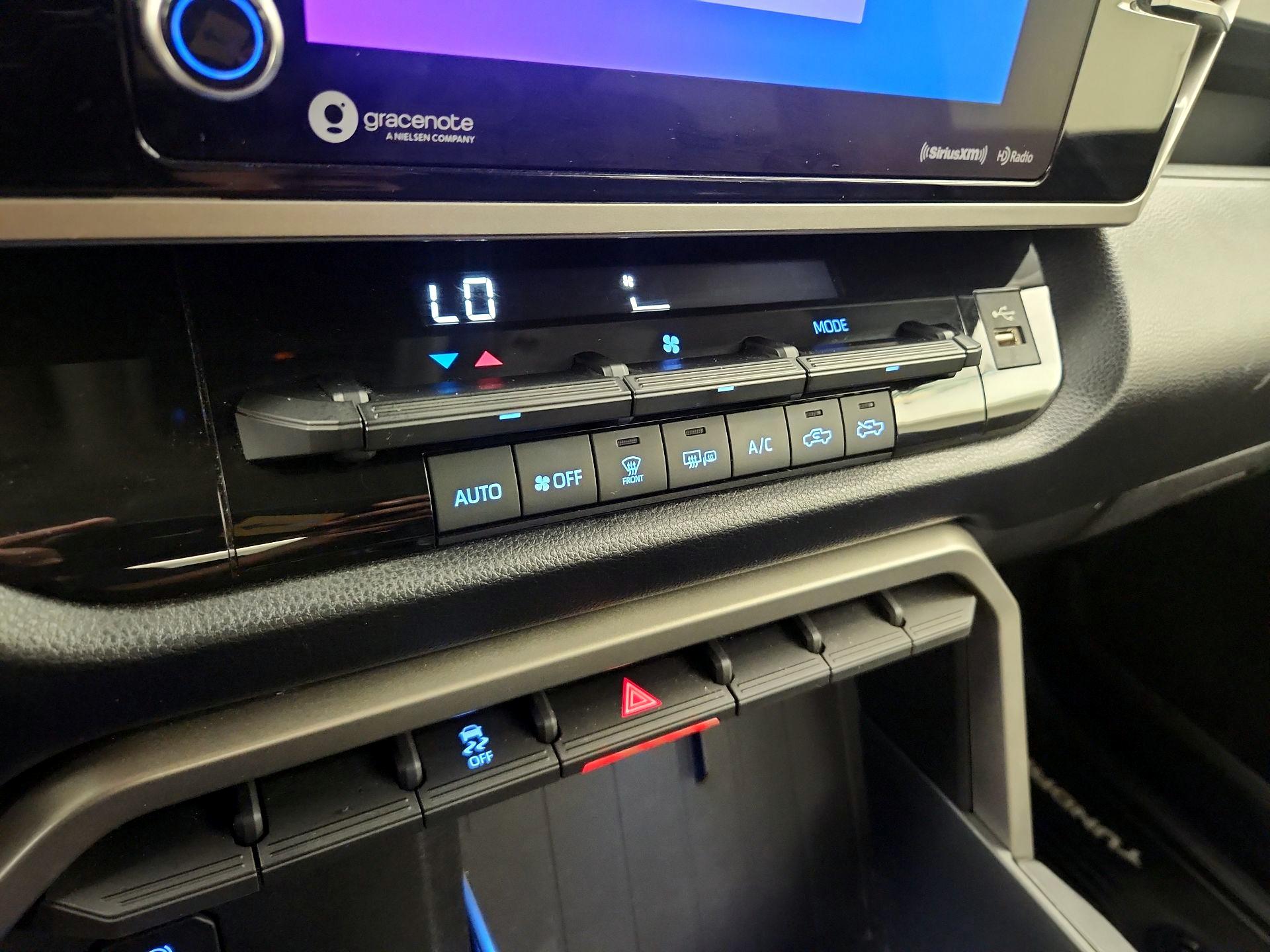 Thumbnail: 2023 Toyota Tundra - 16