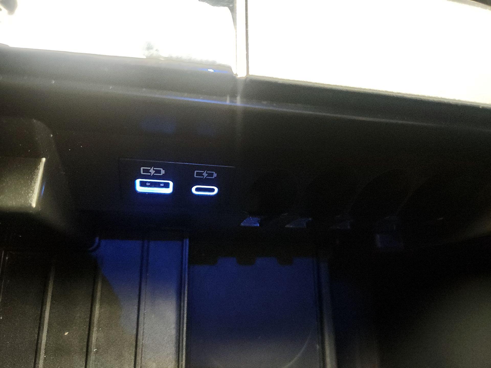 Thumbnail: 2023 Toyota Tundra - 18