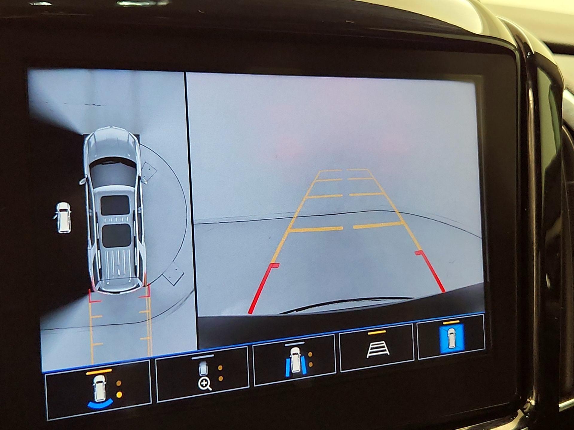 Thumbnail: 2023 Chevrolet Traverse - 14