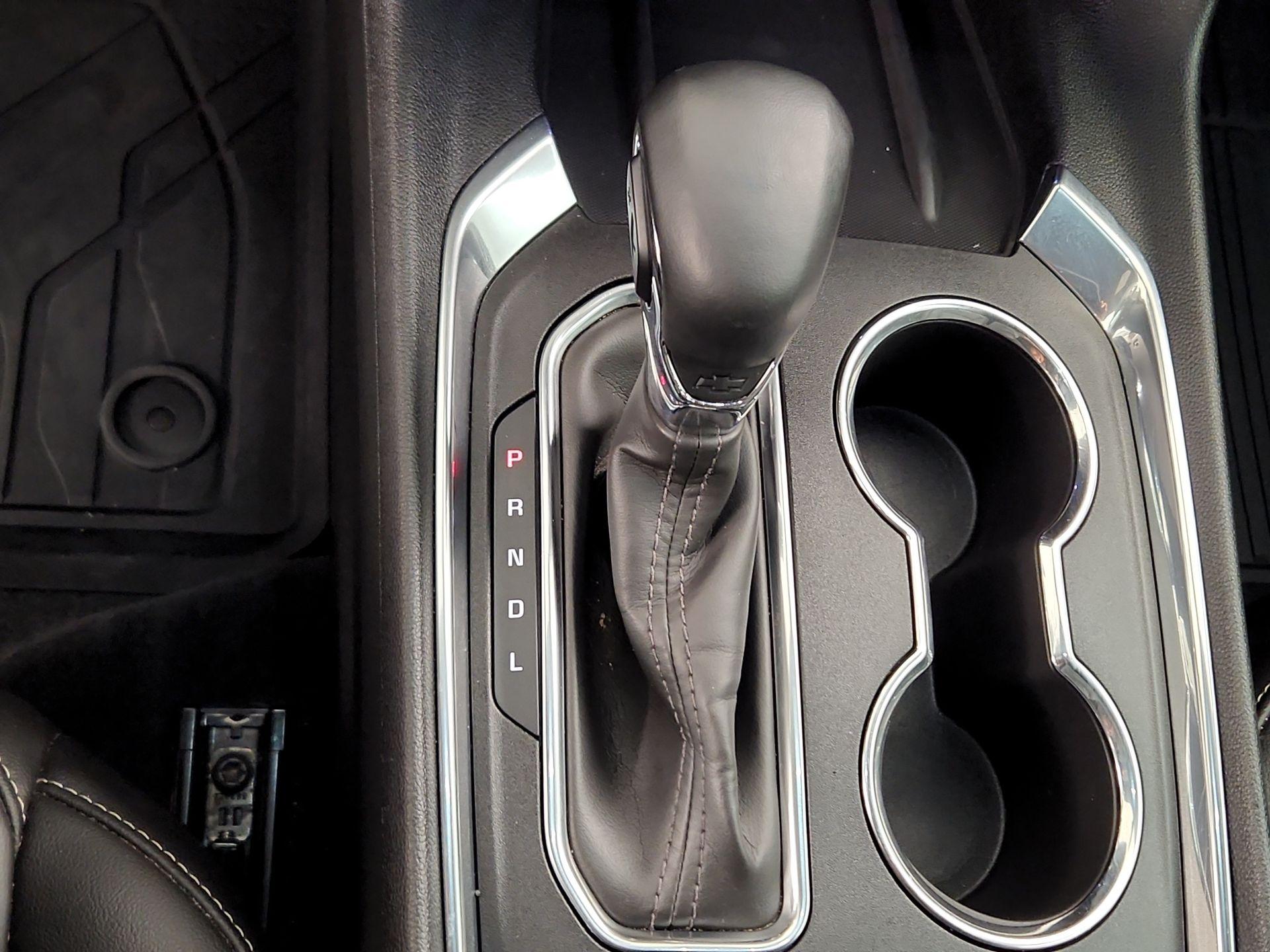 Thumbnail: 2023 Chevrolet Traverse - 17