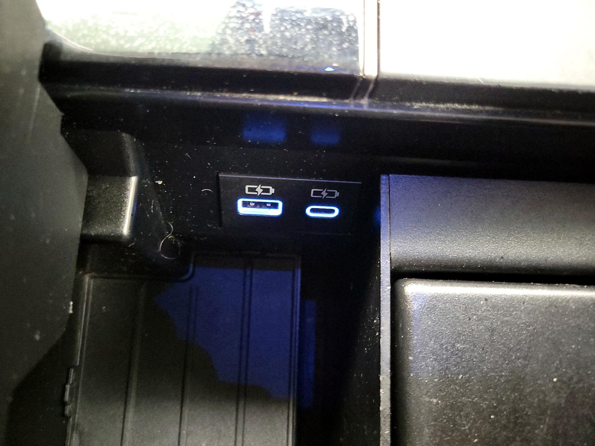 Thumbnail: 2024 Toyota Tundra - 18