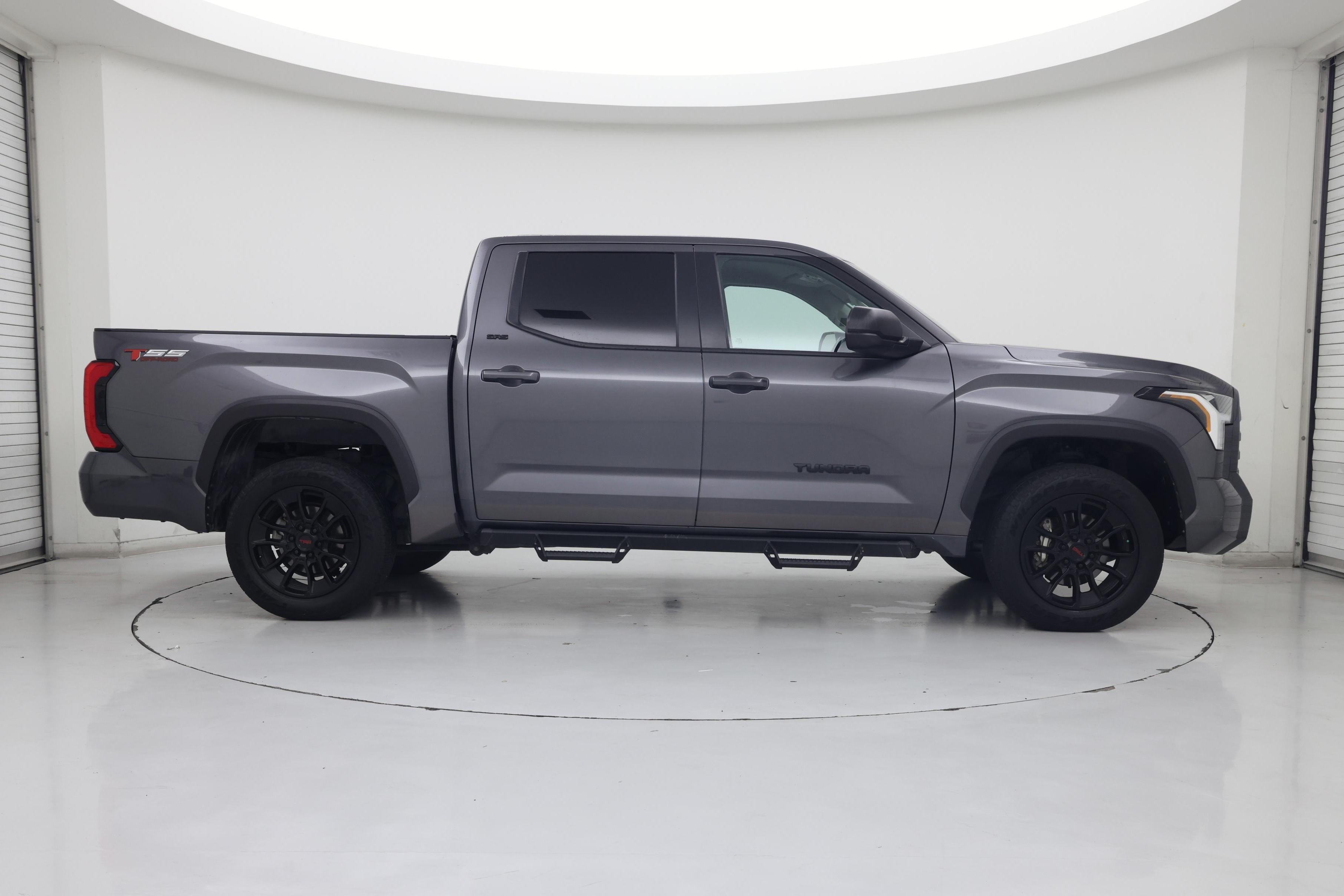 Thumbnail: 2024 Toyota Tundra - 7