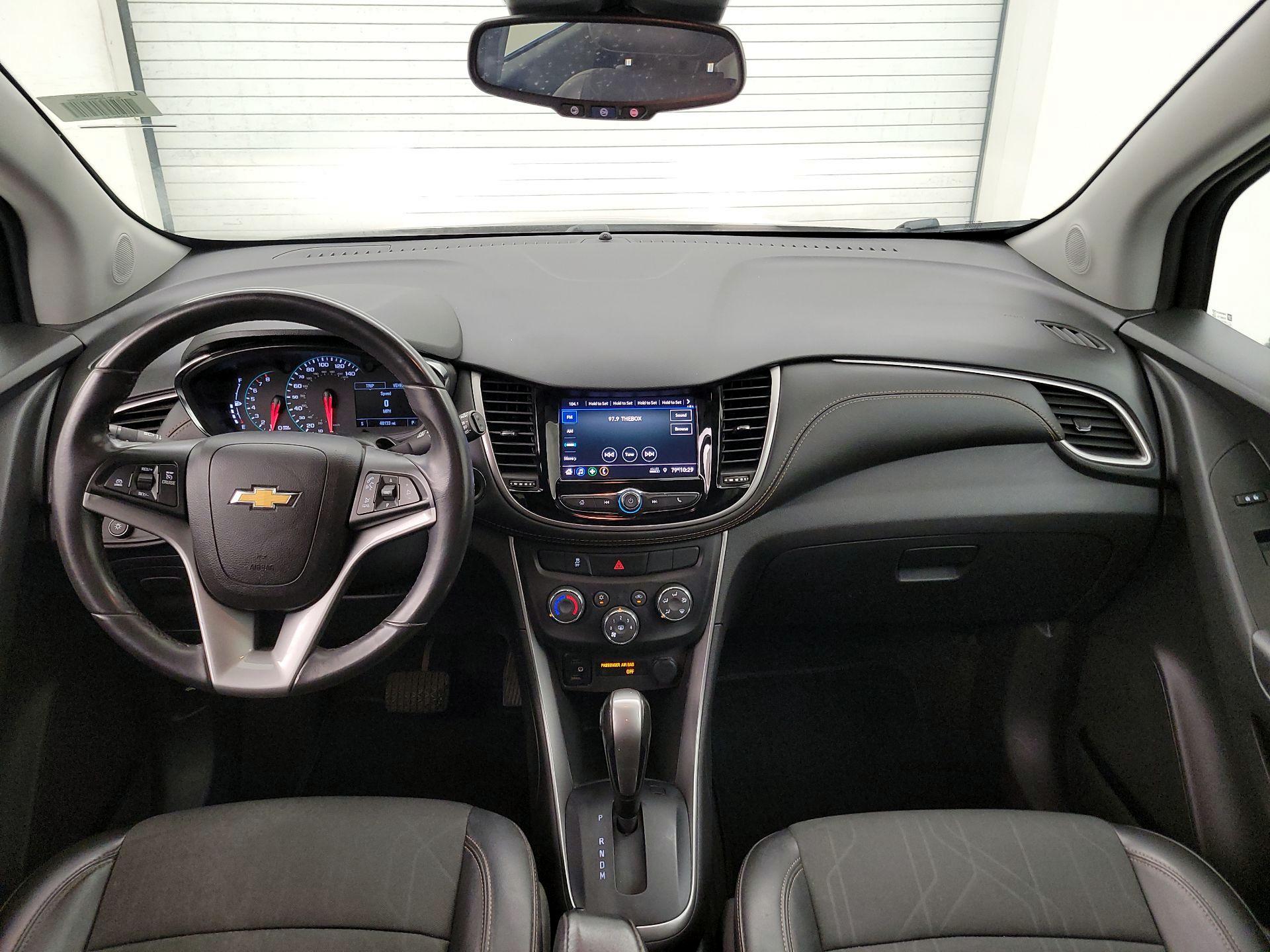 Thumbnail: 2022 Chevrolet Trax - 9