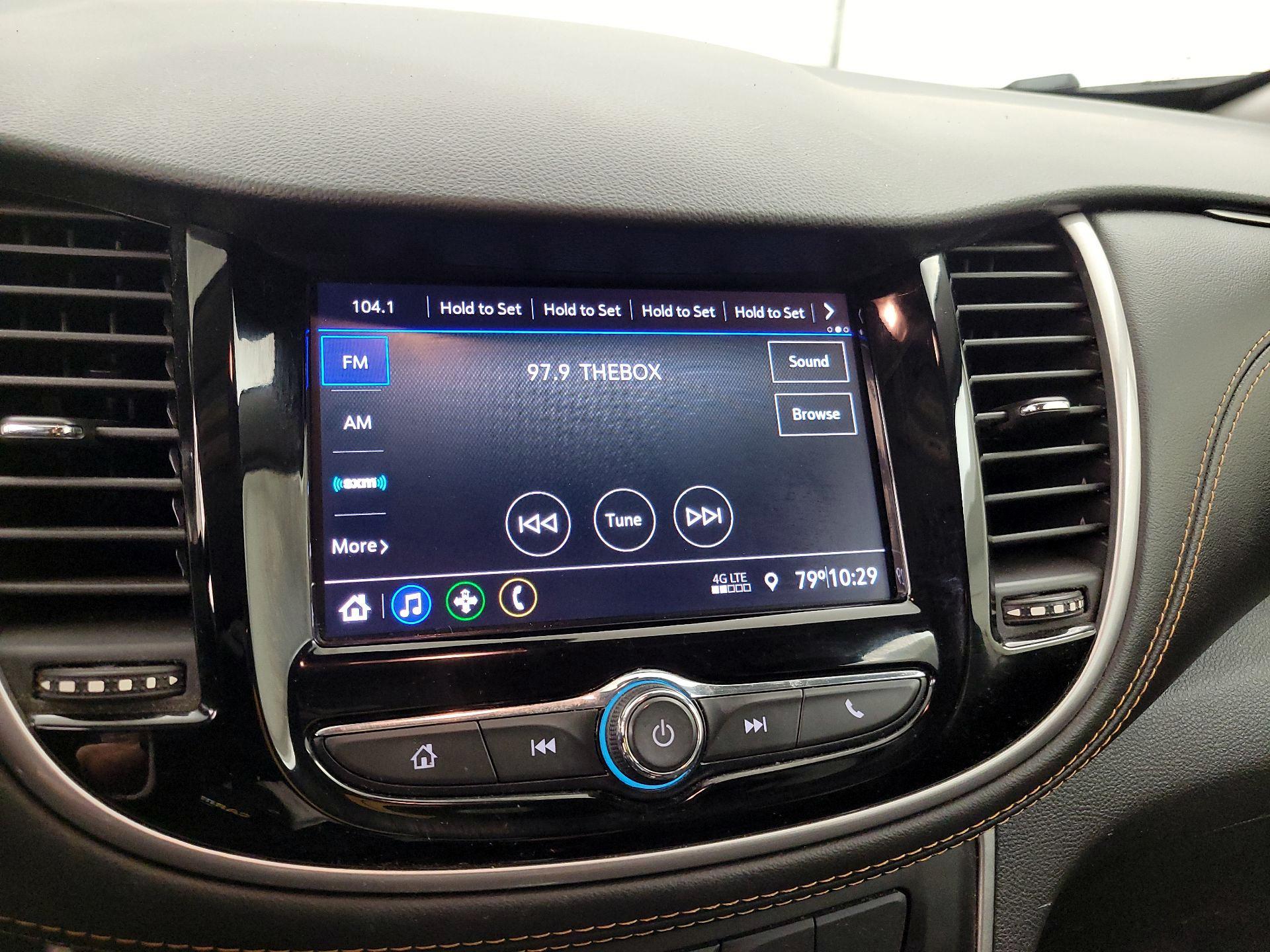 Thumbnail: 2022 Chevrolet Trax - 15