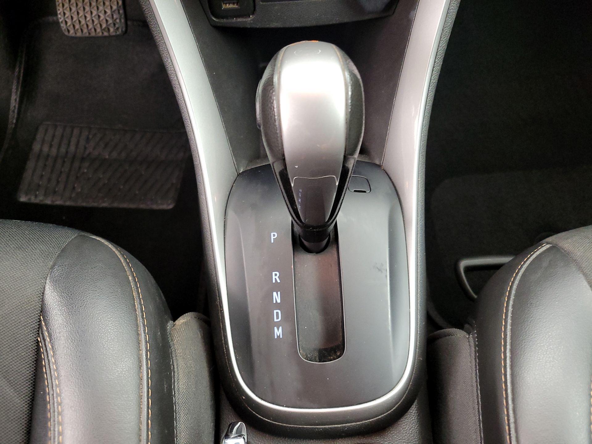 Thumbnail: 2022 Chevrolet Trax - 17