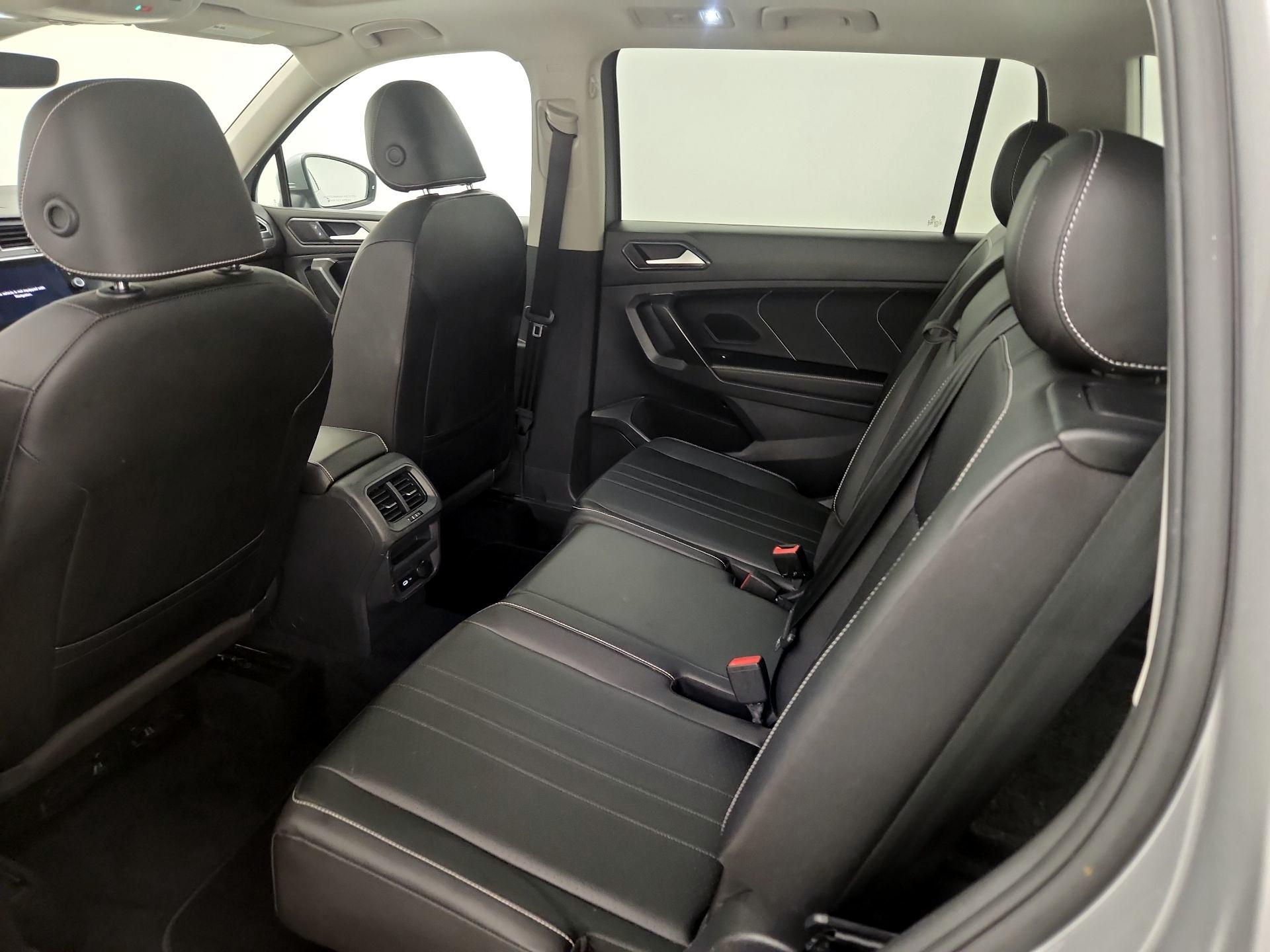 Thumbnail: 2022 Volkswagen Tiguan - 20