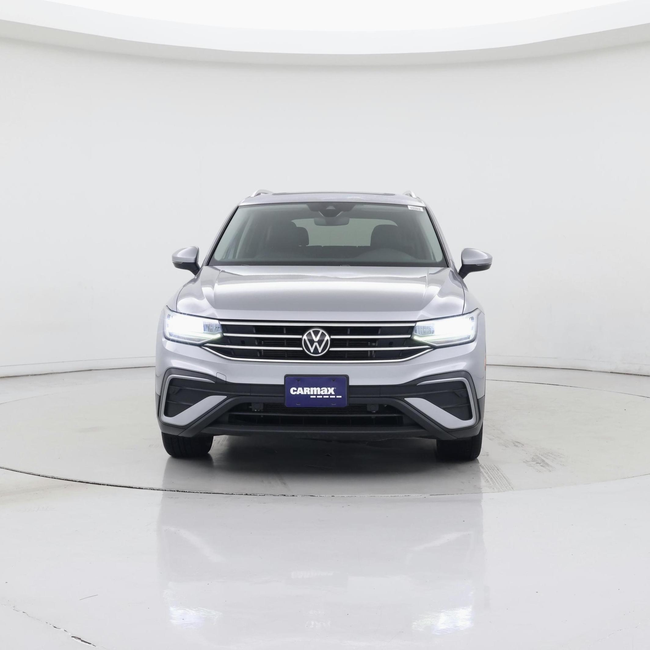 Thumbnail: 2022 Volkswagen Tiguan - 5
