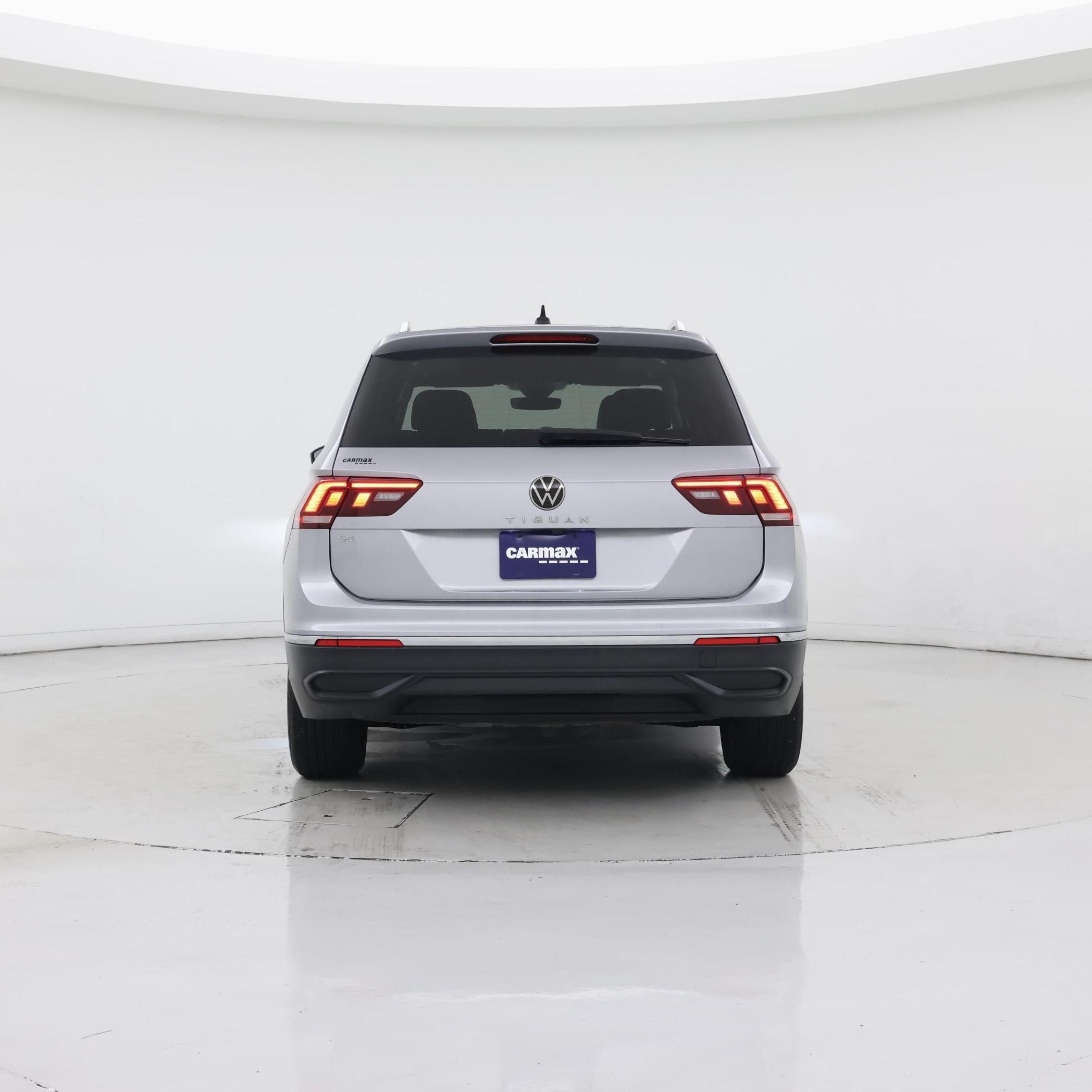 Thumbnail: 2022 Volkswagen Tiguan - 6