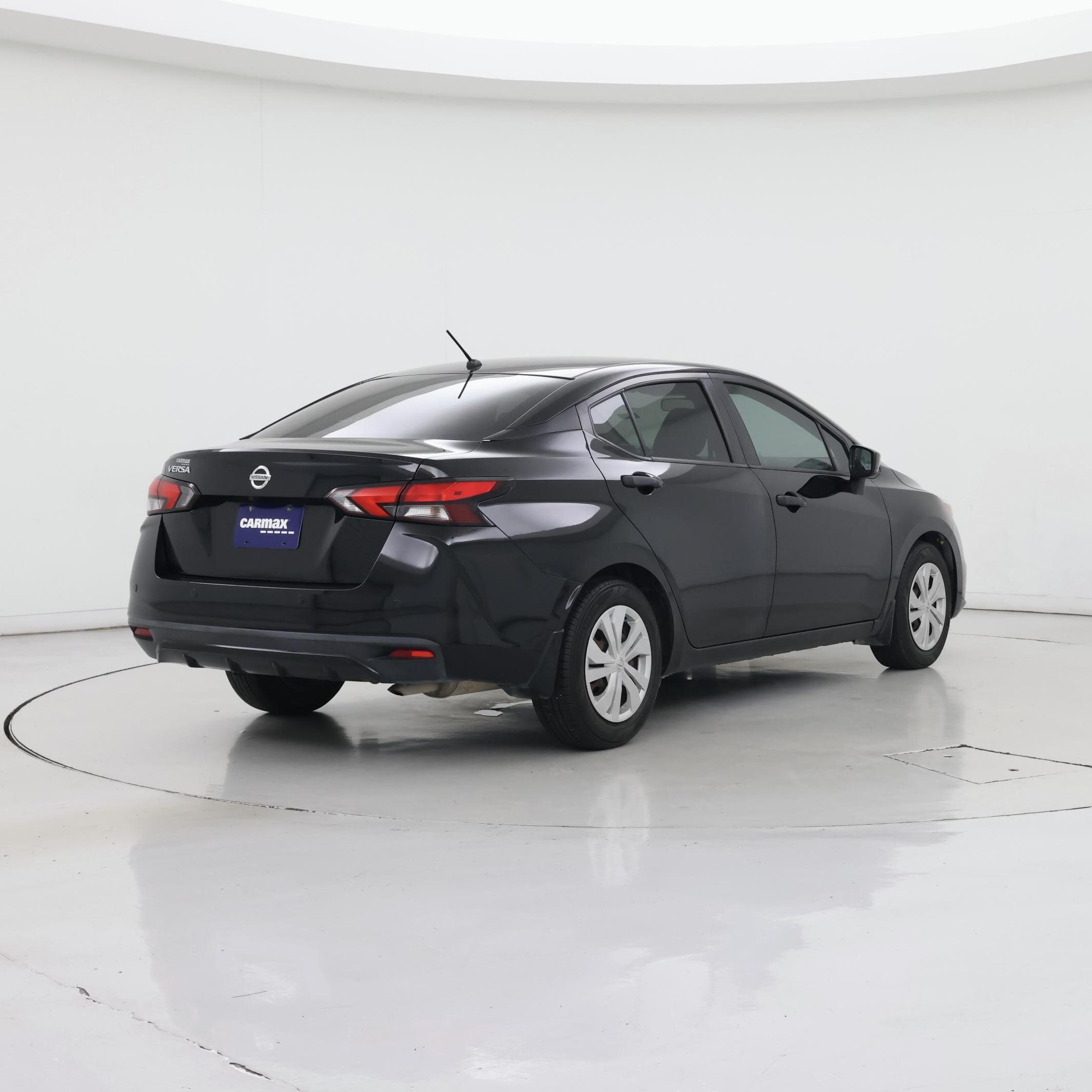 Thumbnail: 2021 Nissan Versa - 8
