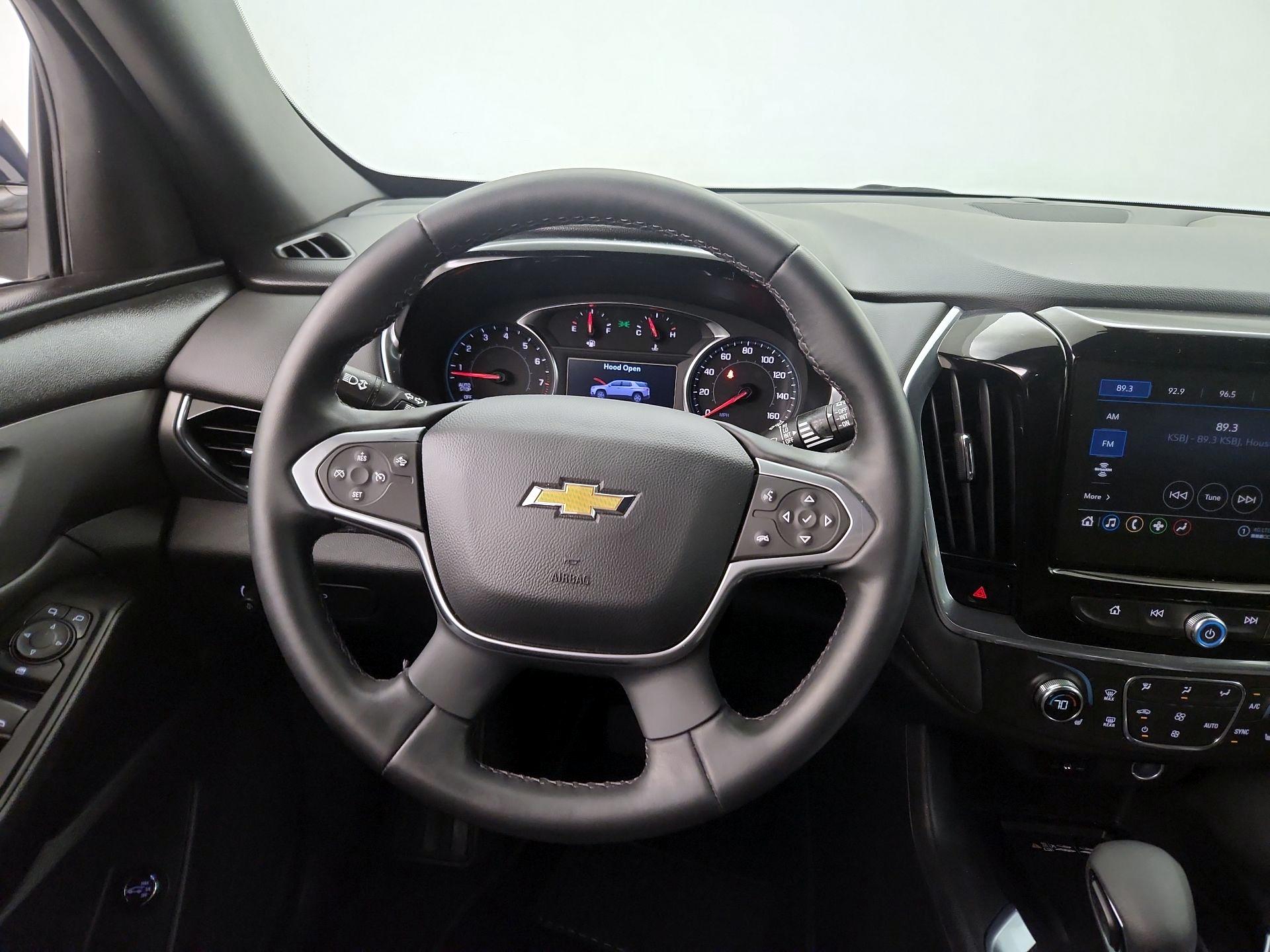 Thumbnail: 2023 Chevrolet Traverse - 10