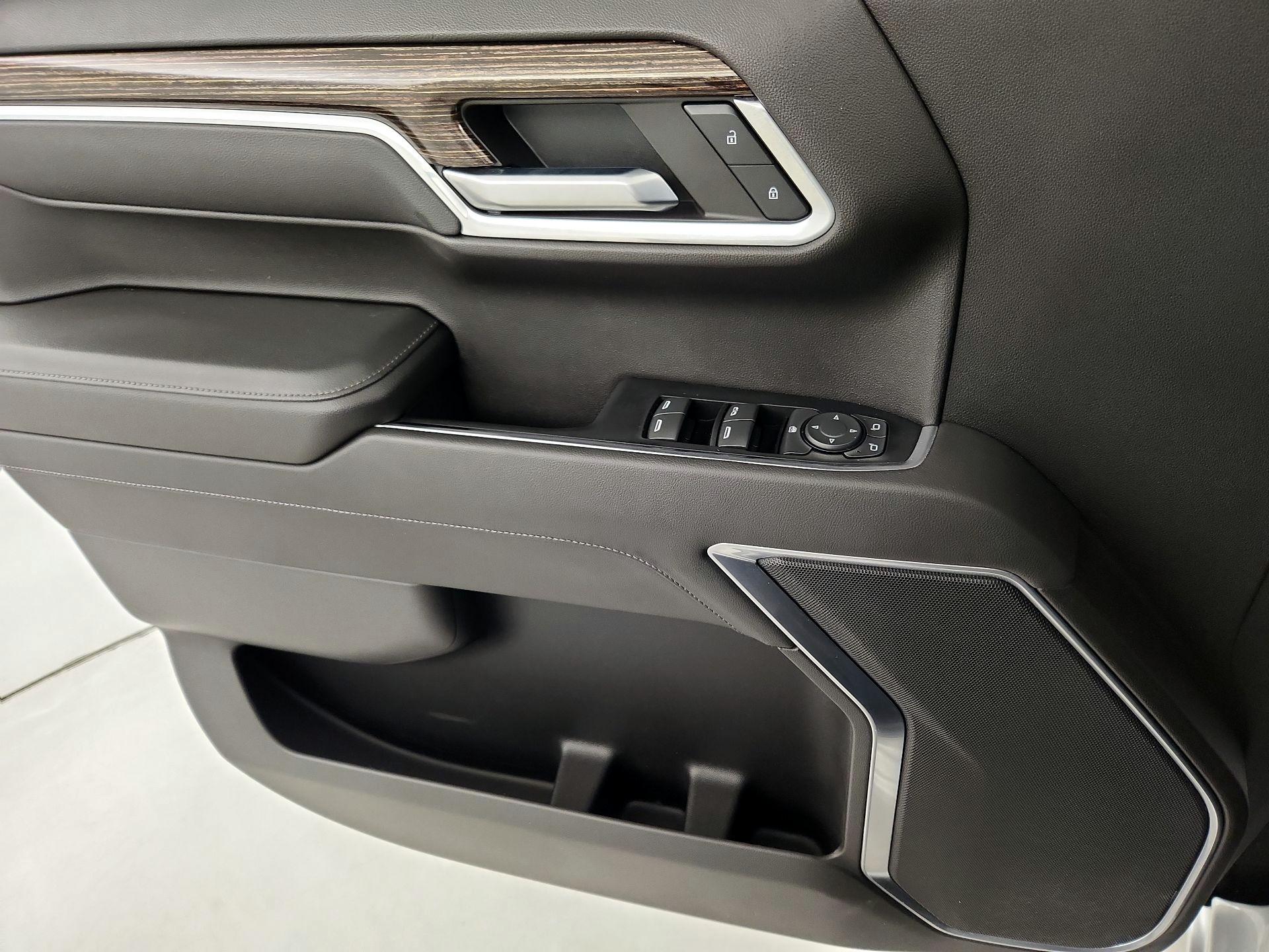 Thumbnail: 2022 GMC Sierra 1500 - 12