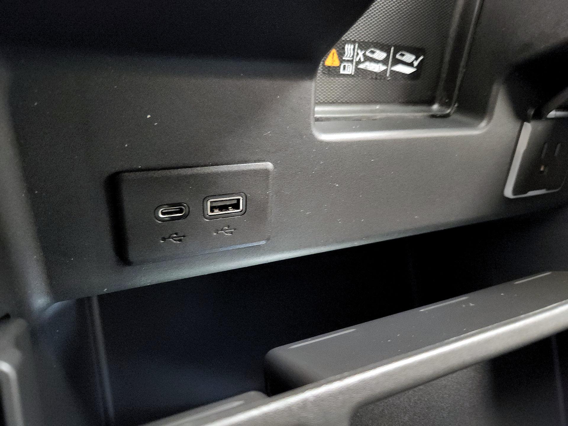 Thumbnail: 2022 GMC Sierra 1500 - 18