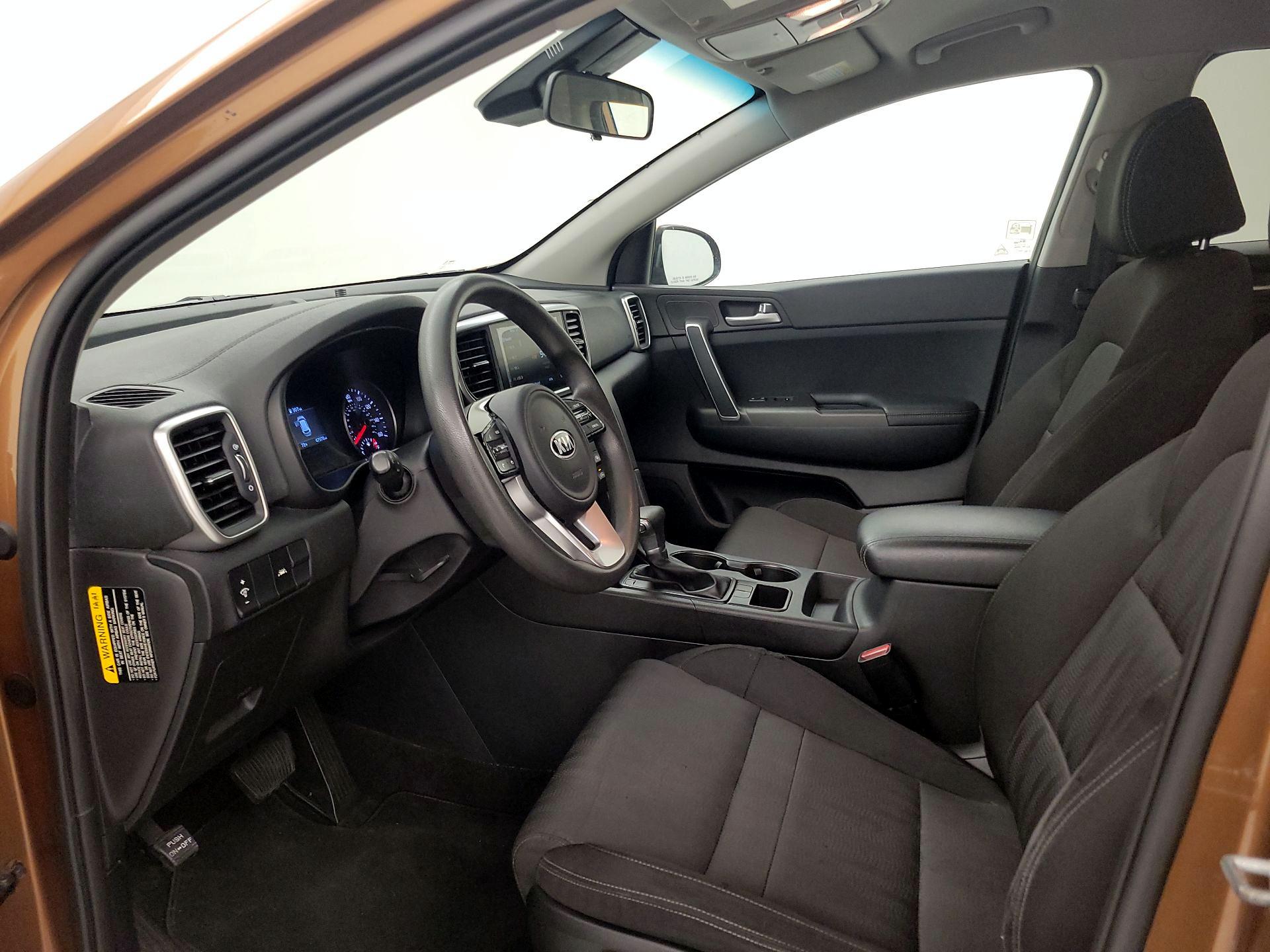 Thumbnail: 2020 Kia Sportage - 11