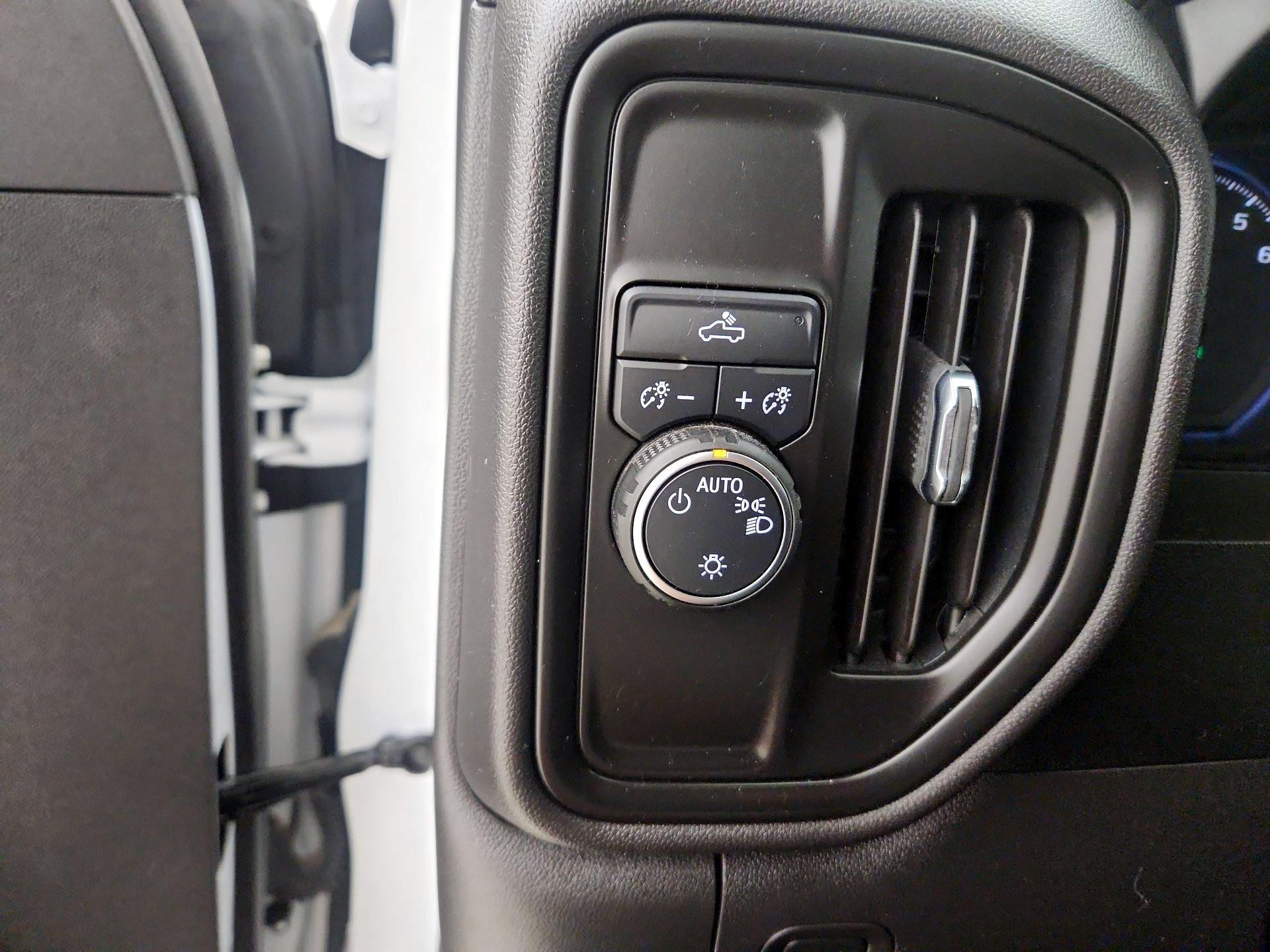 Thumbnail: 2023 Chevrolet Silverado 1500 - 13