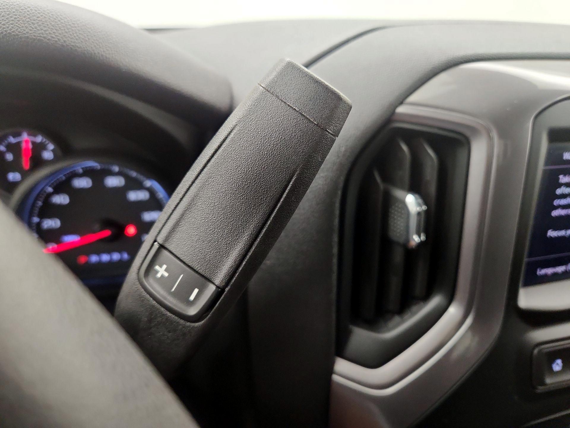 Thumbnail: 2023 Chevrolet Silverado 1500 - 17