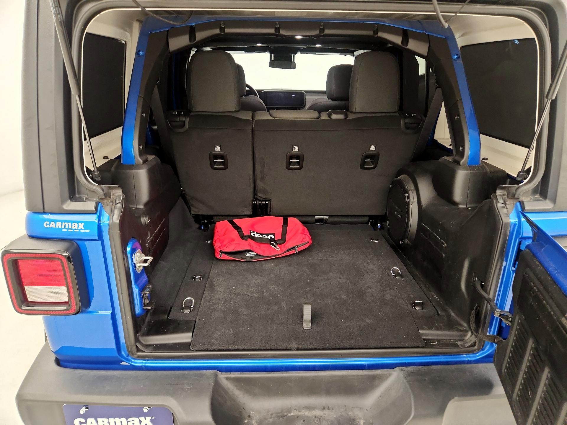 Thumbnail: 2024 Jeep Wrangler - 20