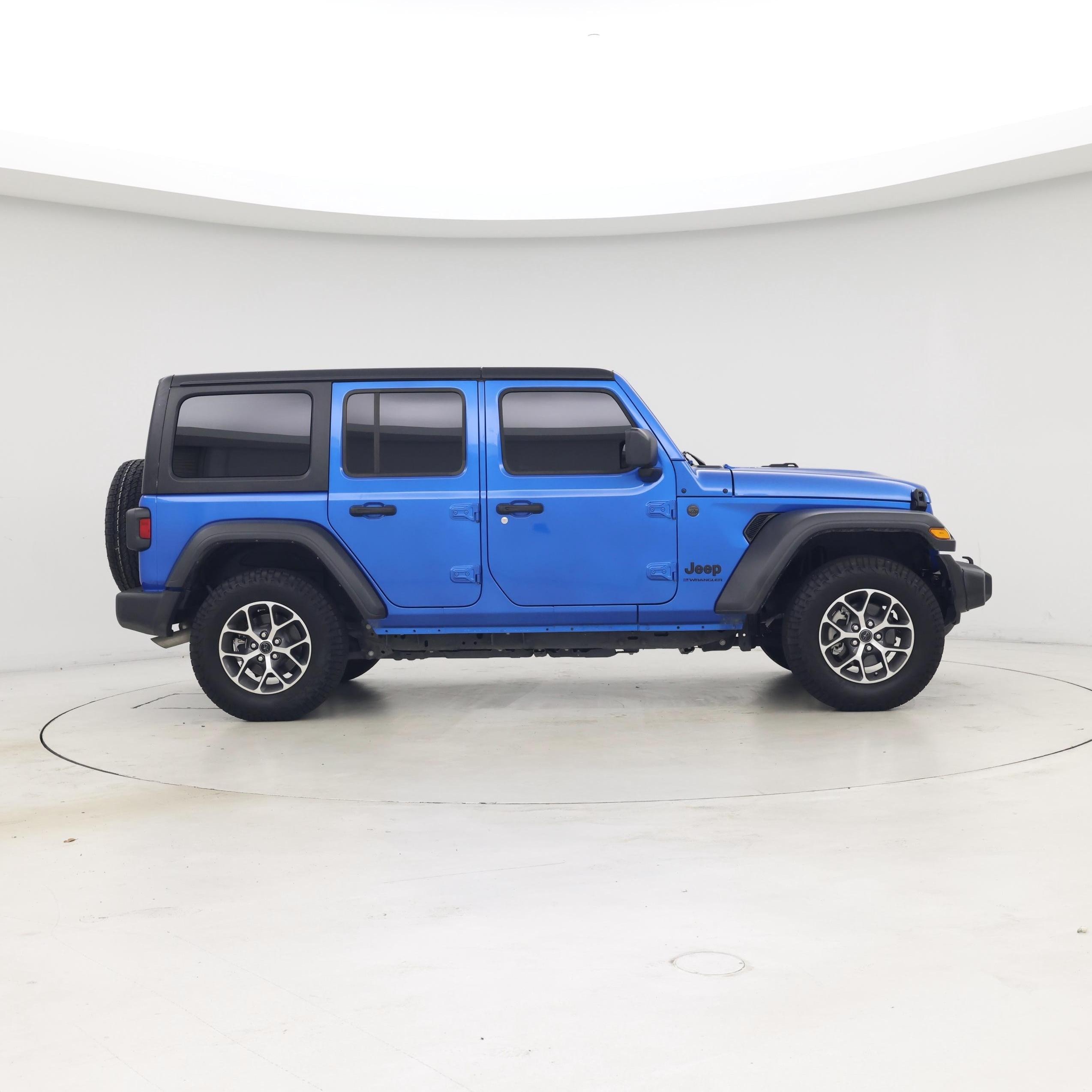 Thumbnail: 2024 Jeep Wrangler - 7