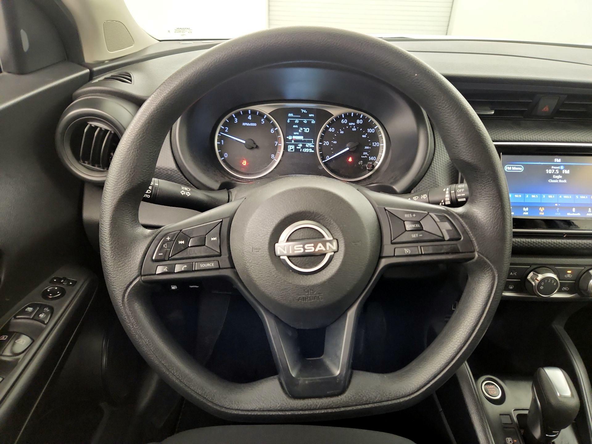 Thumbnail: 2023 Nissan Kicks - 10