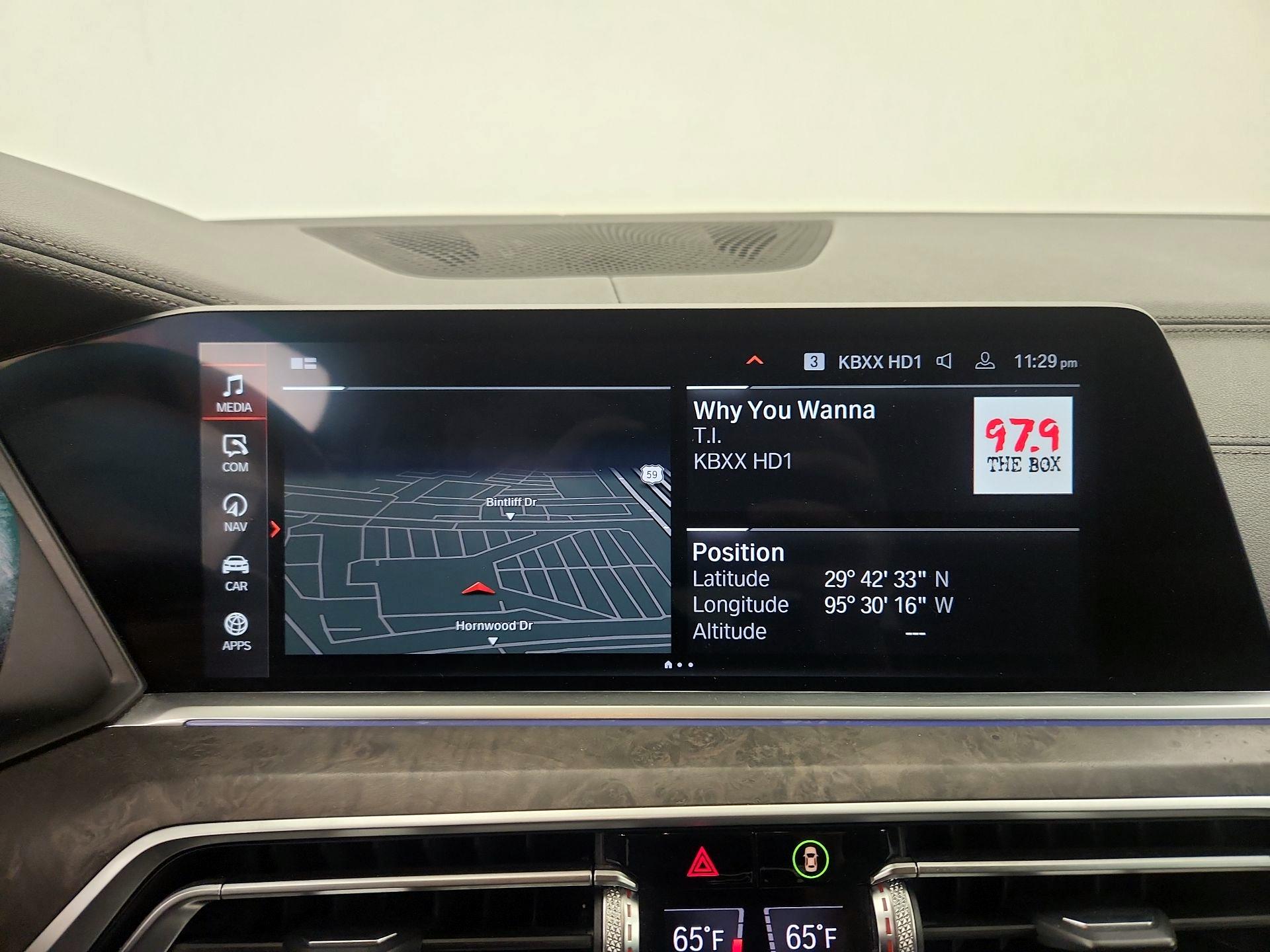 Thumbnail: 2023 BMW X5 - 16