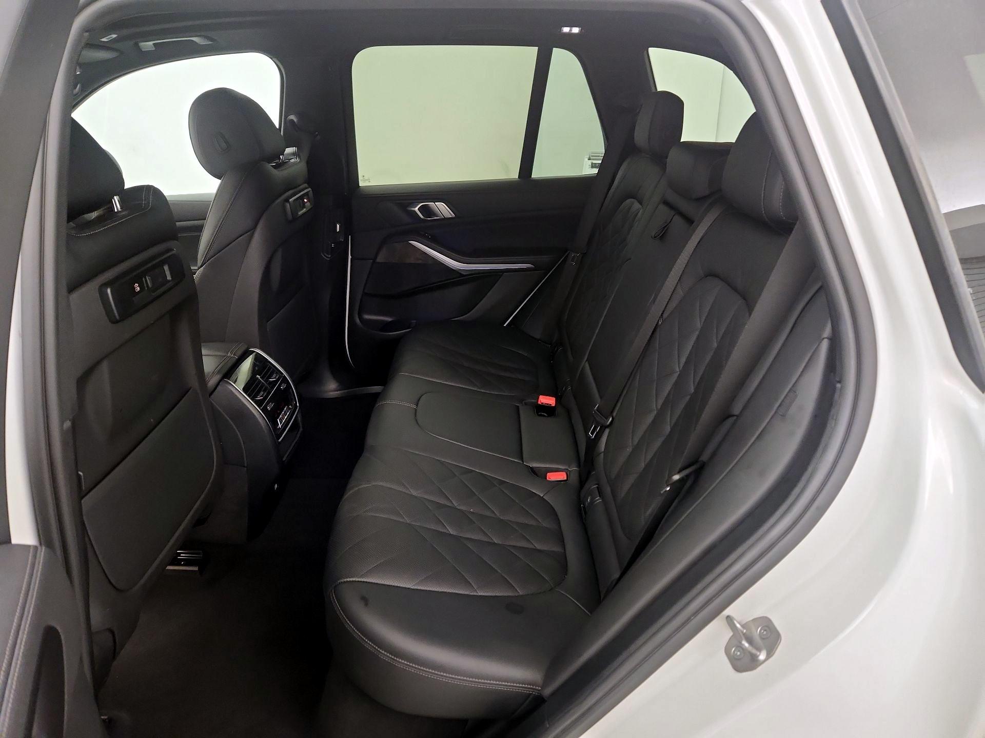 Thumbnail: 2023 BMW X5 - 20