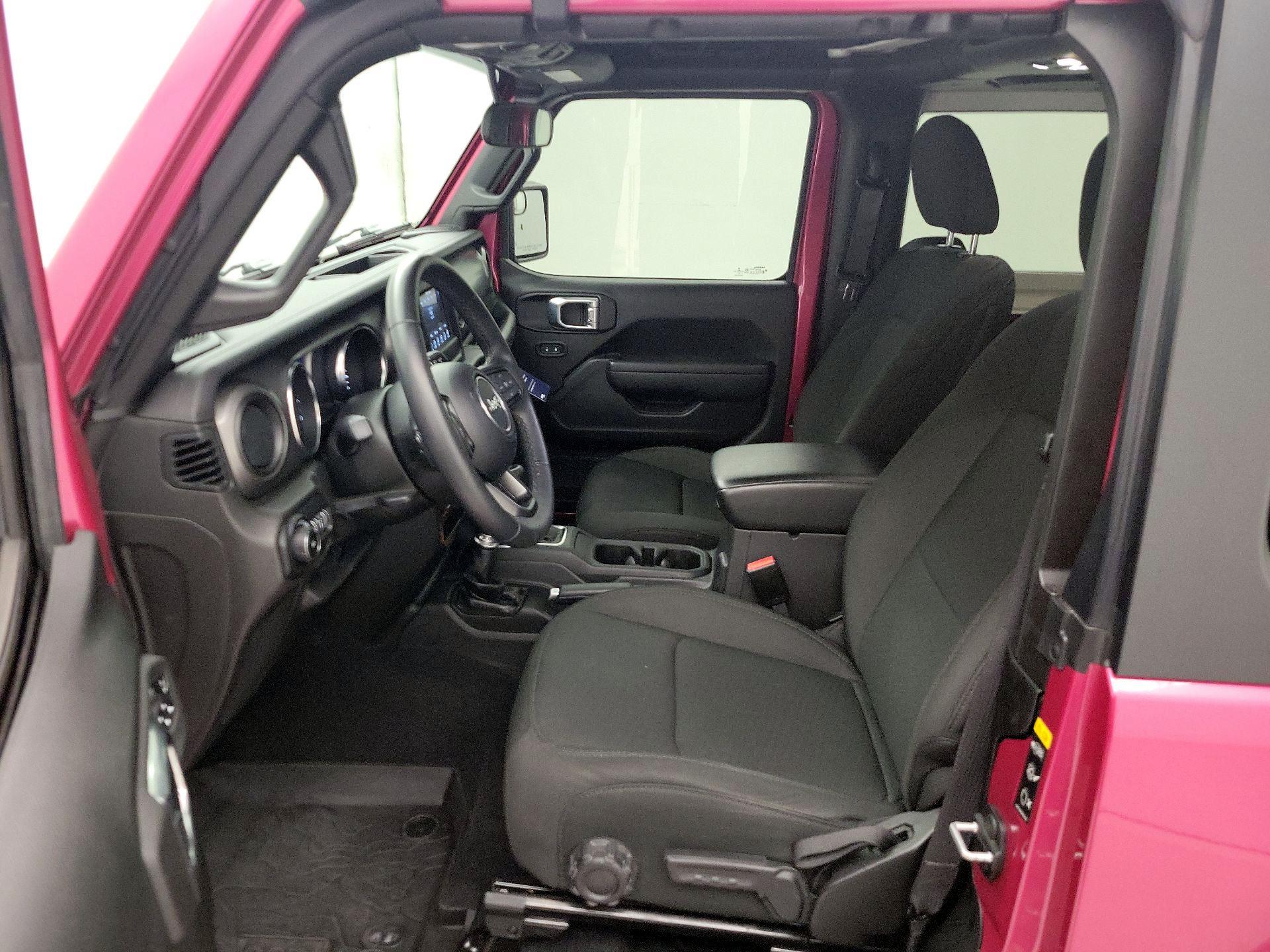 Thumbnail: 2022 Jeep Wrangler - 11