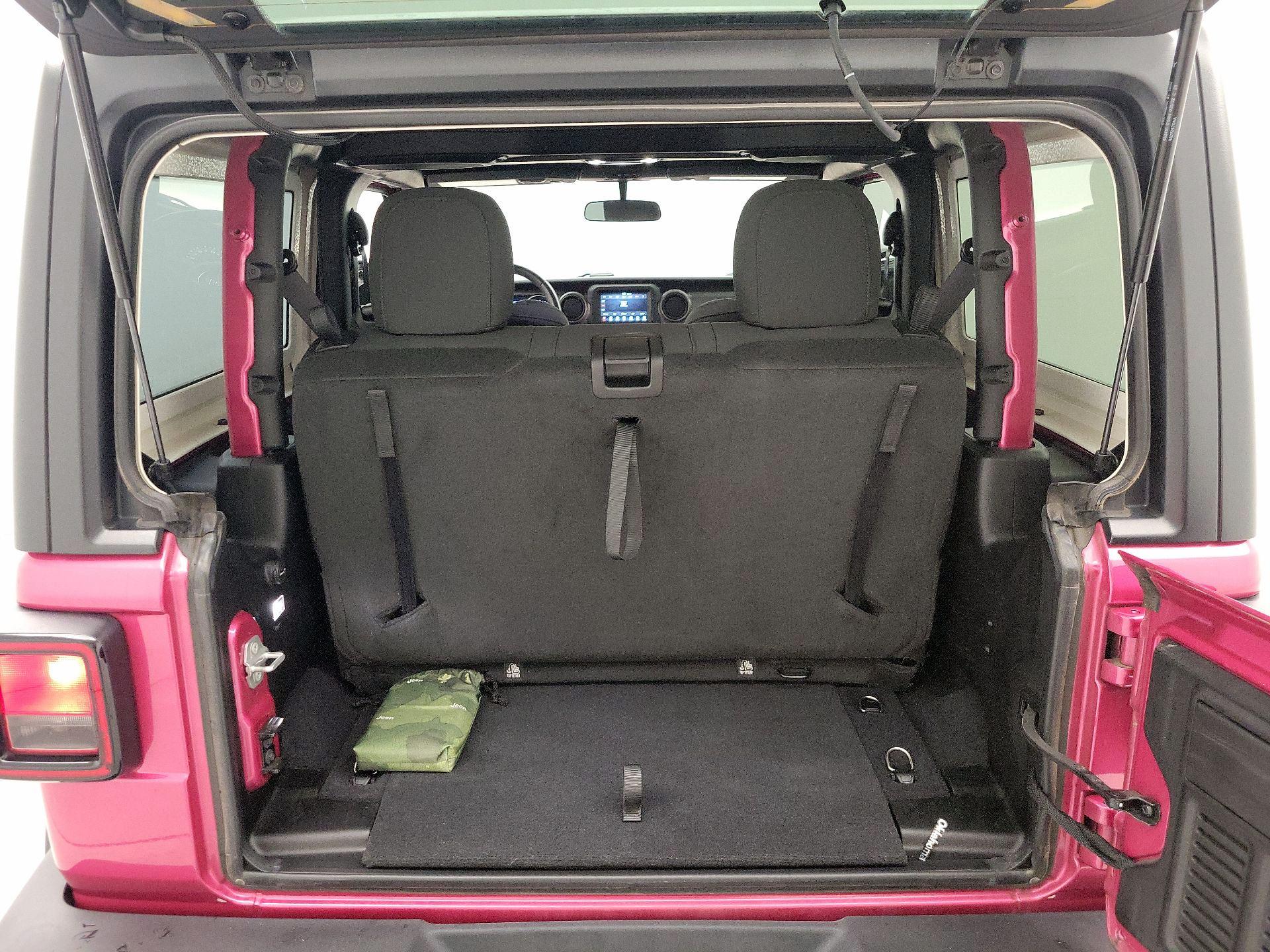 Thumbnail: 2022 Jeep Wrangler - 20