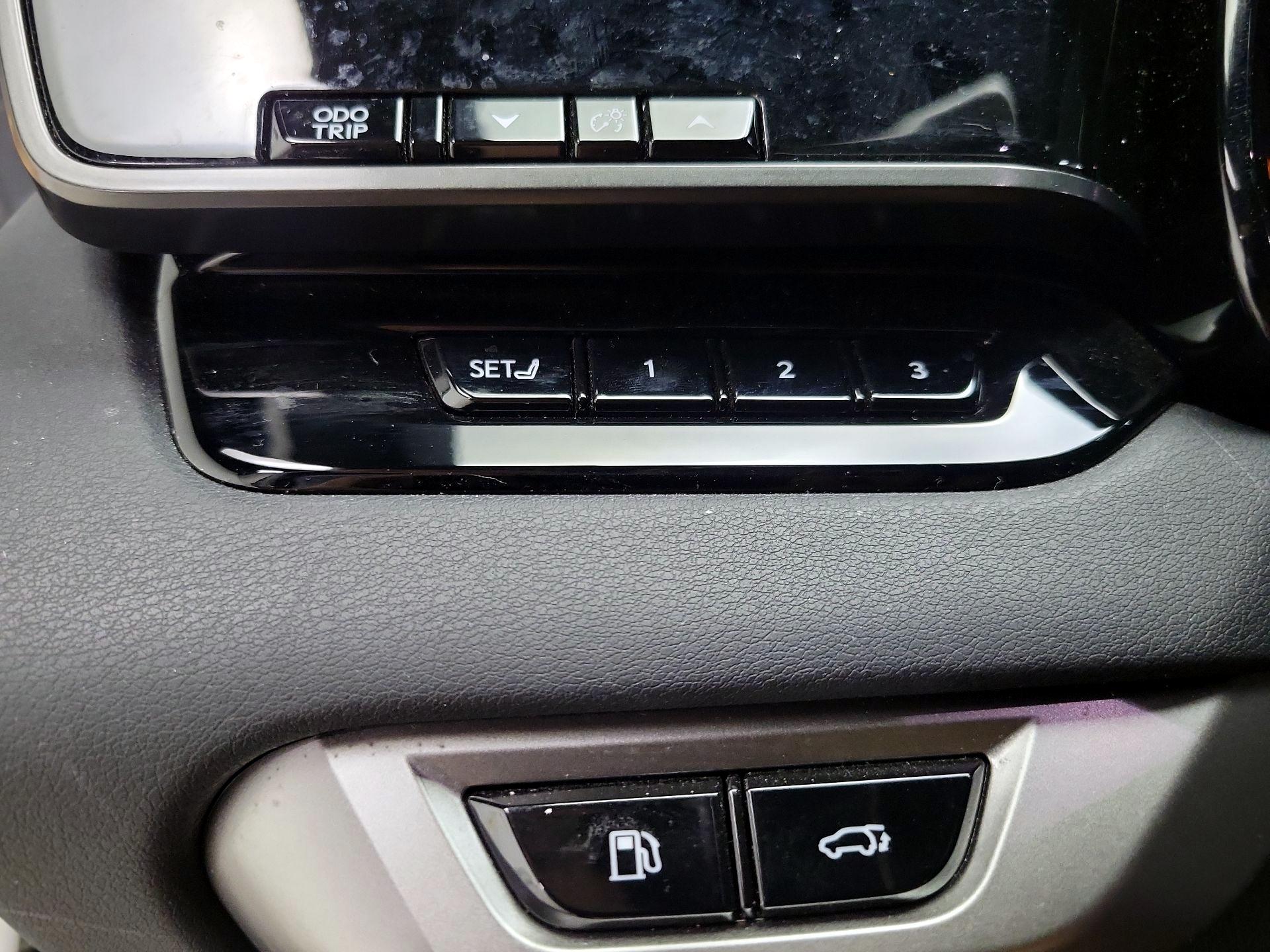 Thumbnail: 2023 Lexus RX - 13