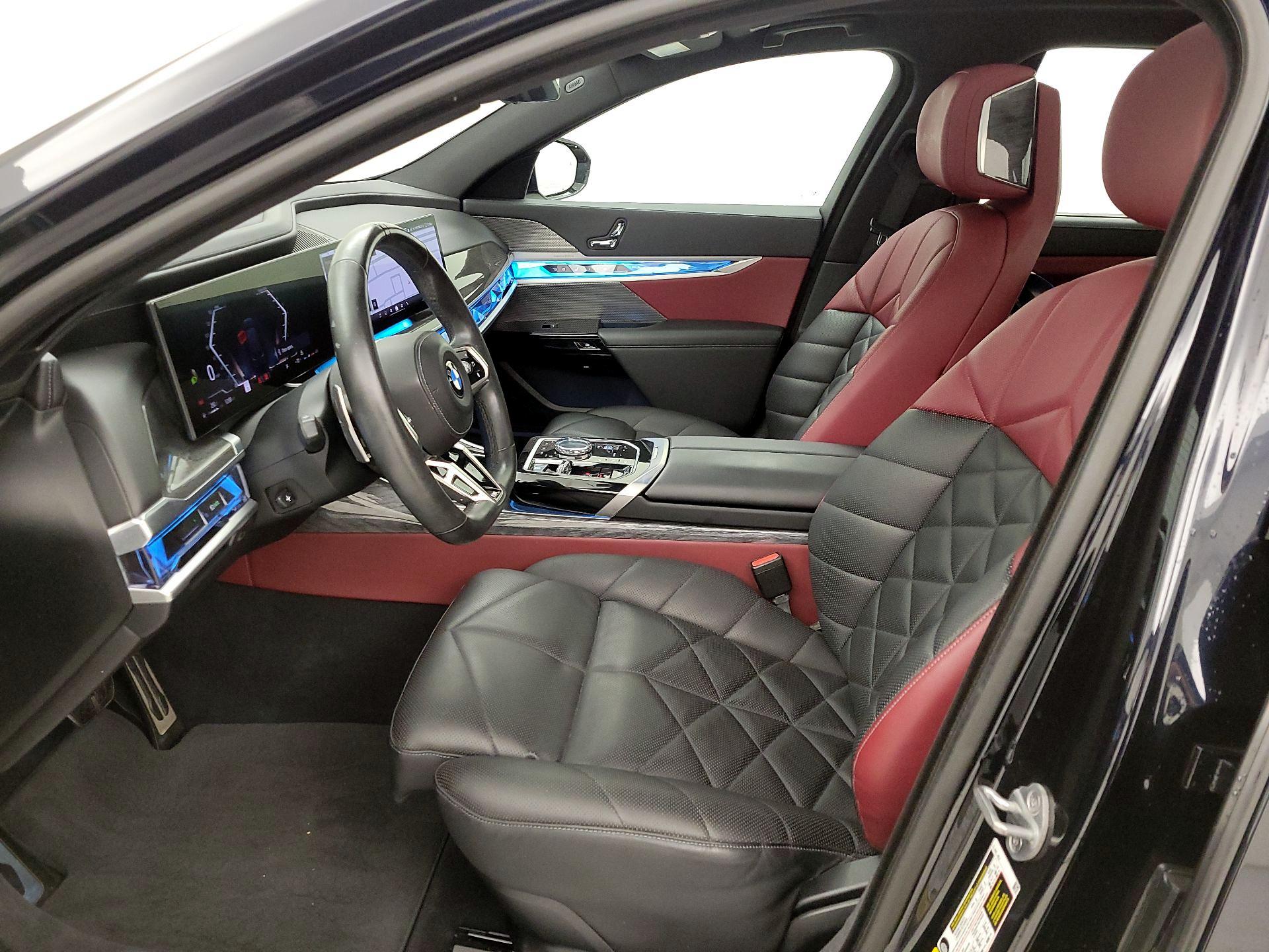 Thumbnail: 2023 BMW 7 Series - 11