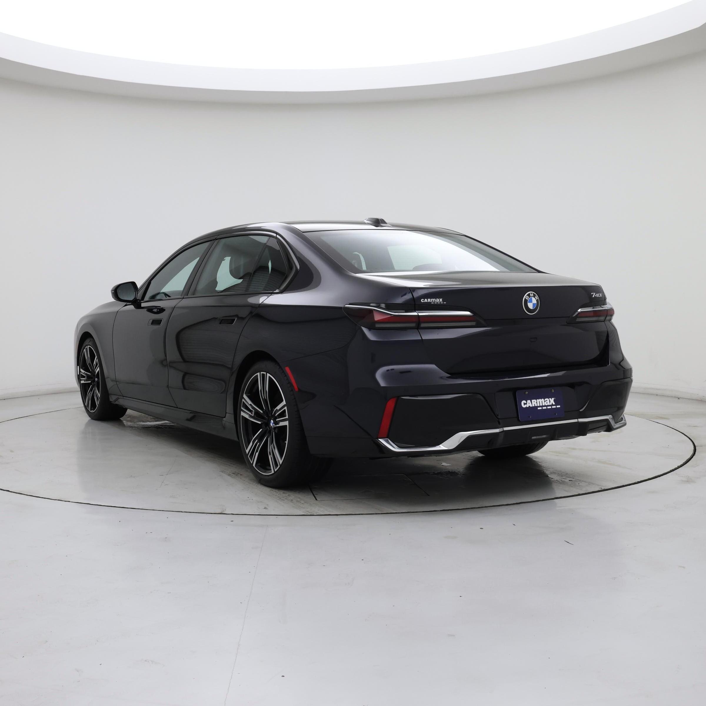 Thumbnail: 2023 BMW 7 Series - 2