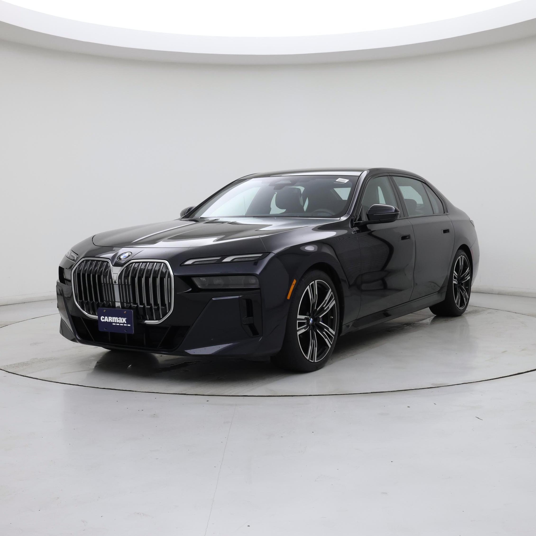 Thumbnail: 2023 BMW 7 Series - 4