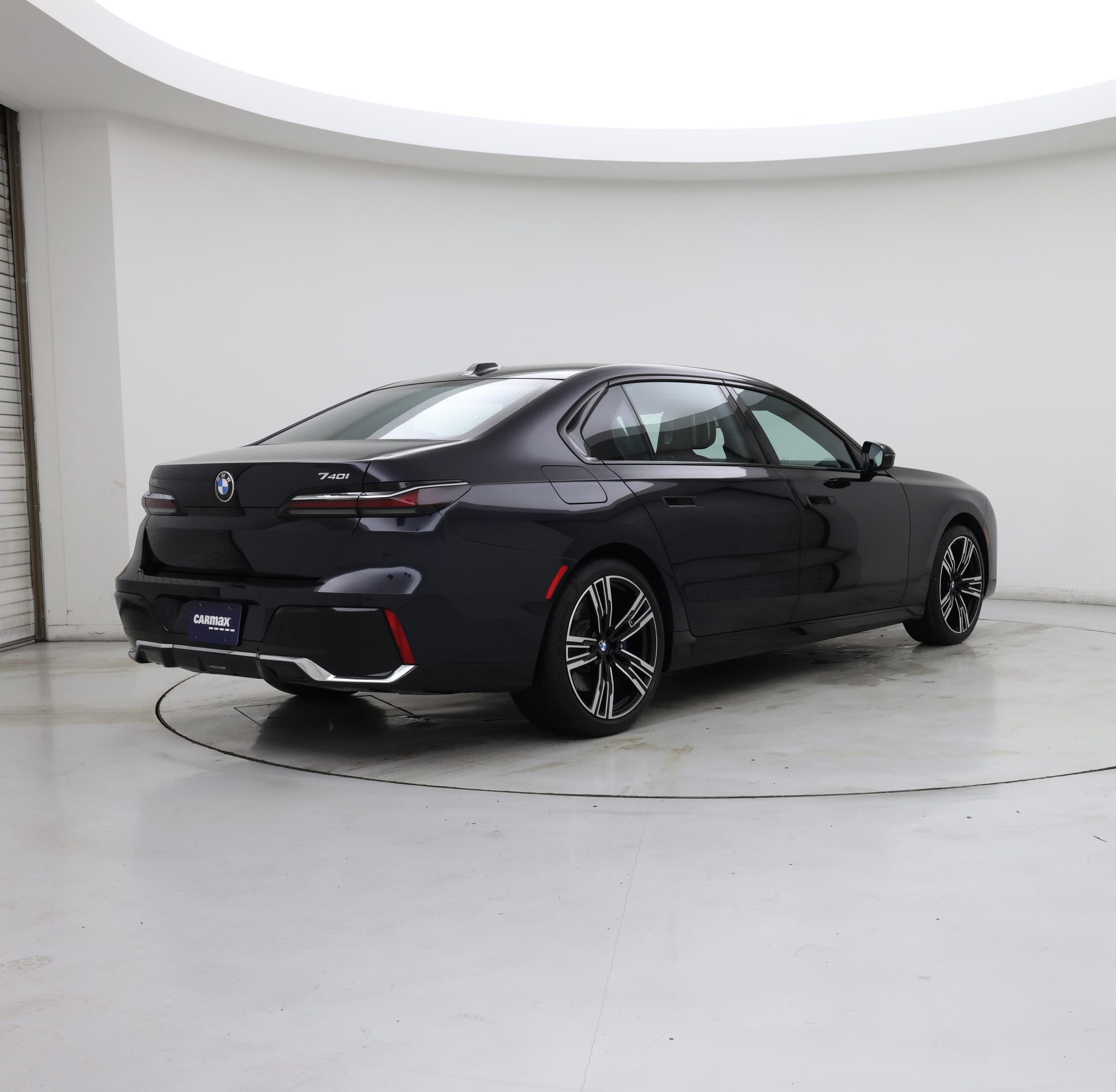 Thumbnail: 2023 BMW 7 Series - 8