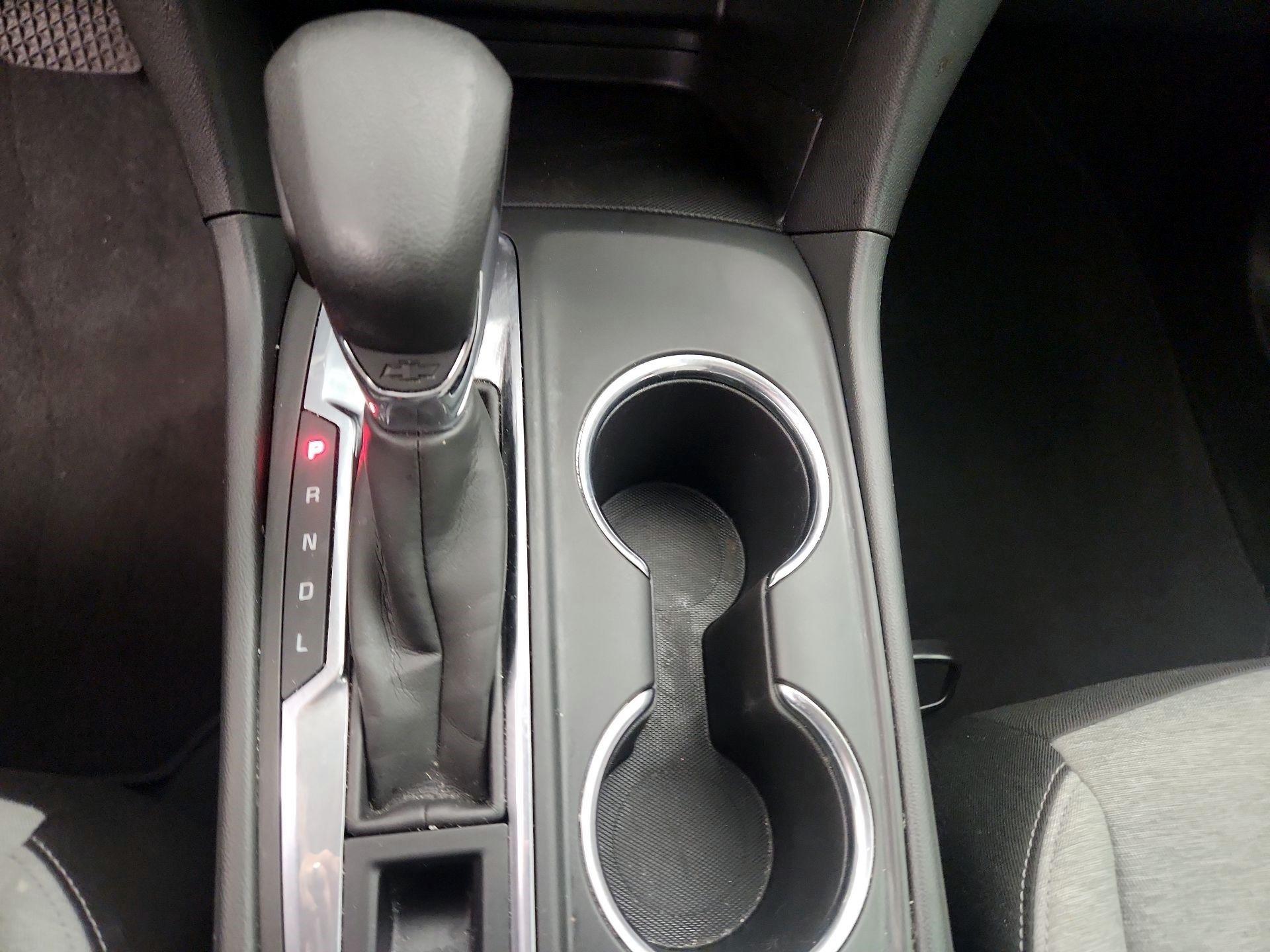 Thumbnail: 2023 Chevrolet Equinox - 17