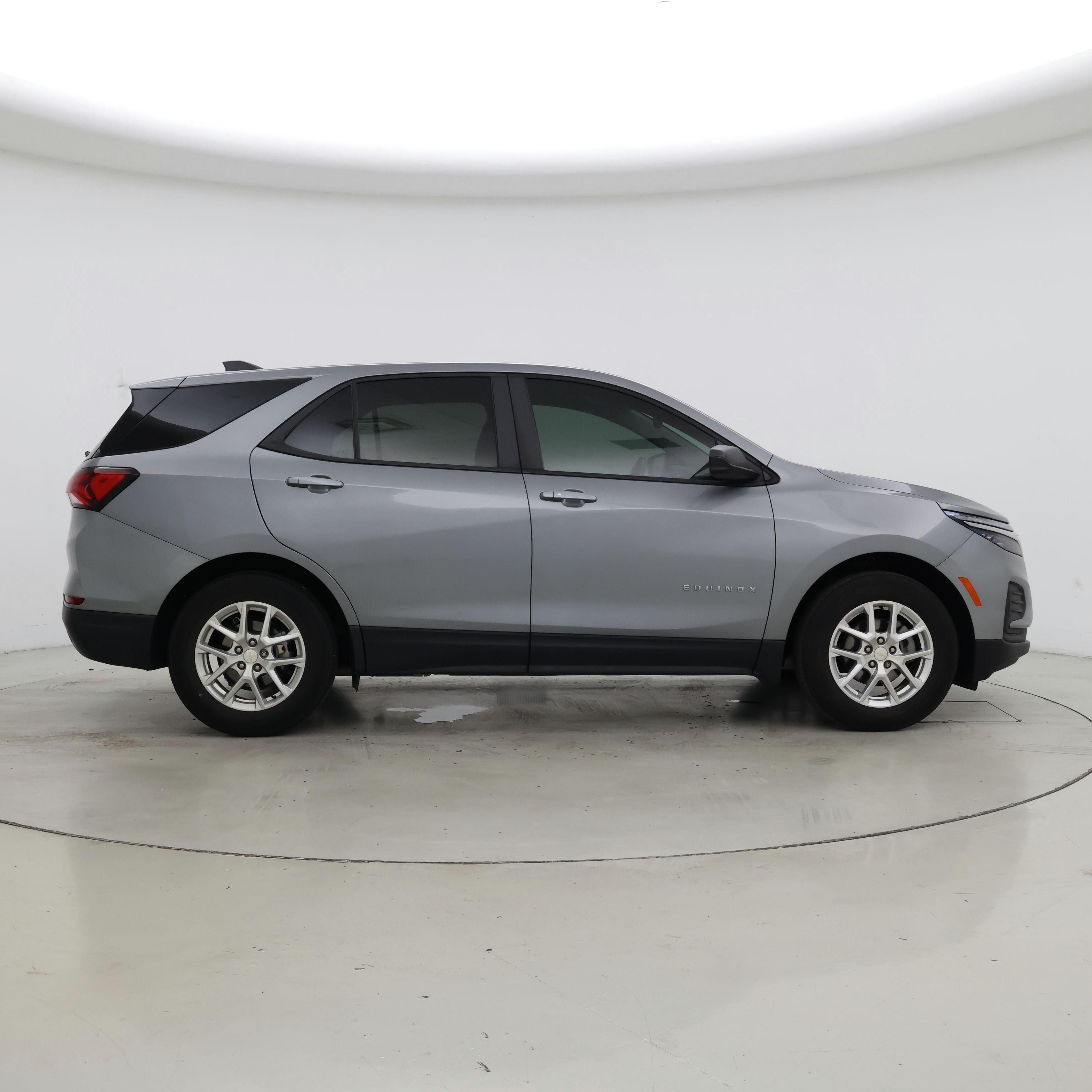 Thumbnail: 2023 Chevrolet Equinox - 7