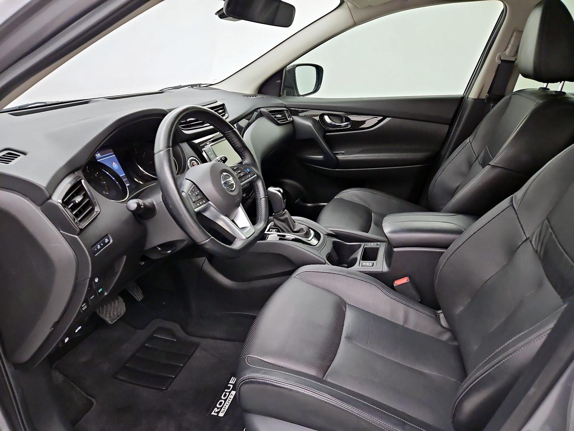 Thumbnail: 2022 Nissan Rogue Sport - 11