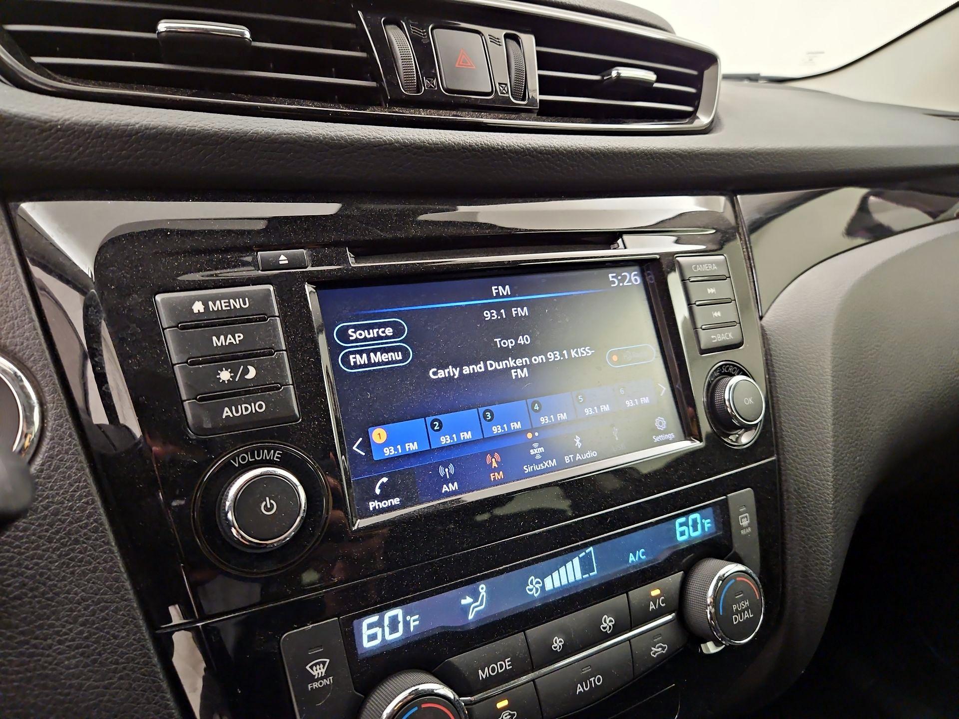 Thumbnail: 2022 Nissan Rogue Sport - 15