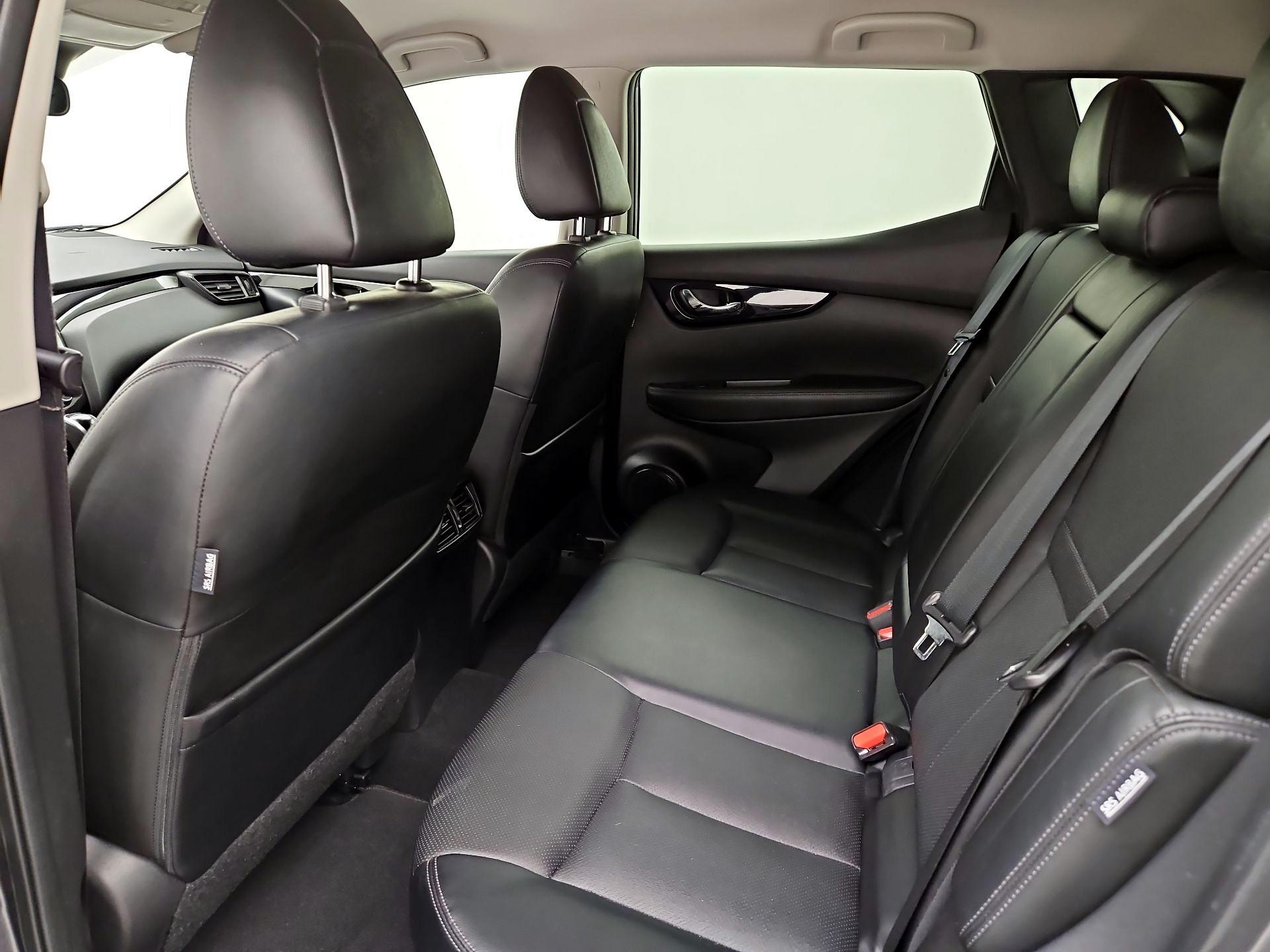 Thumbnail: 2022 Nissan Rogue Sport - 19