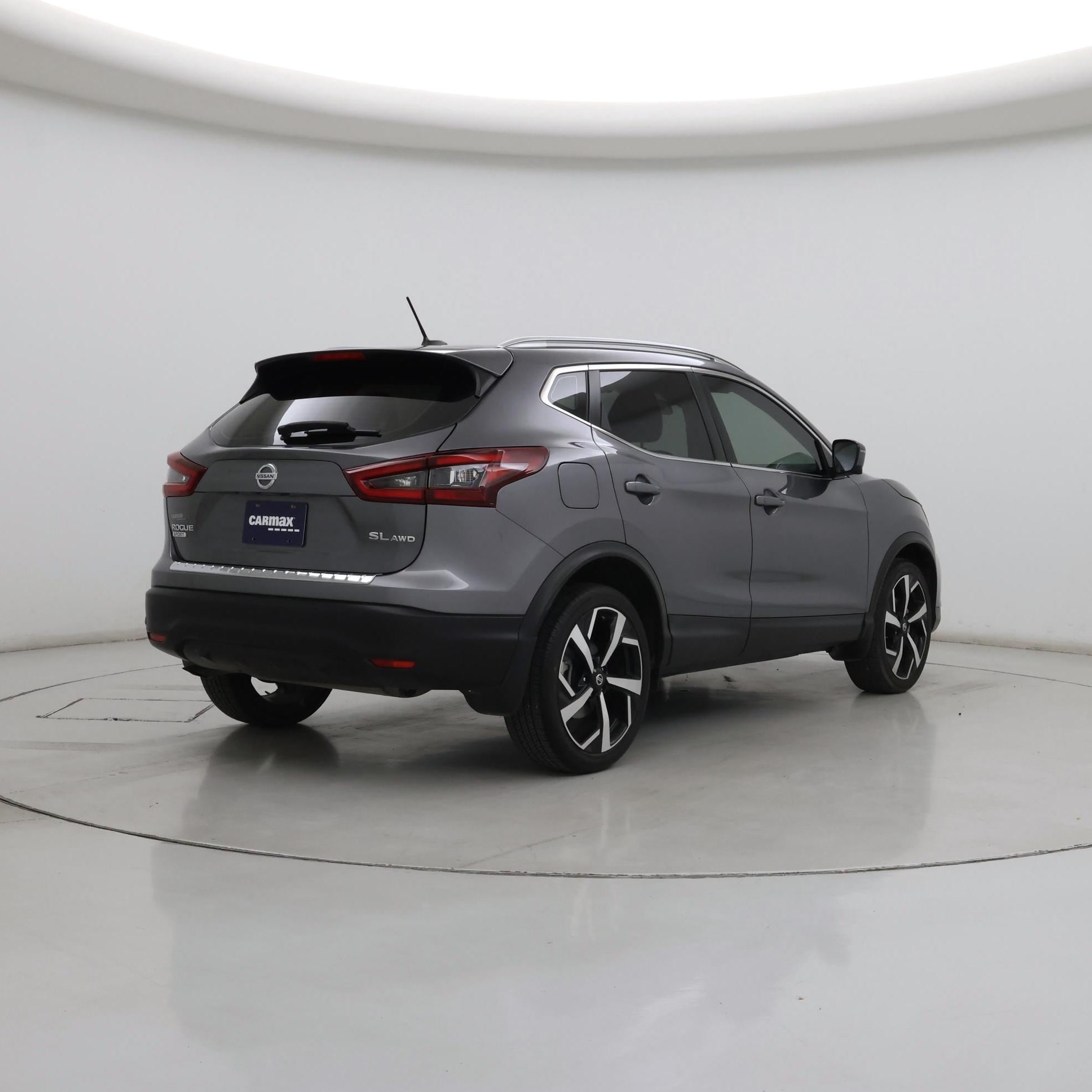 Thumbnail: 2022 Nissan Rogue Sport - 8