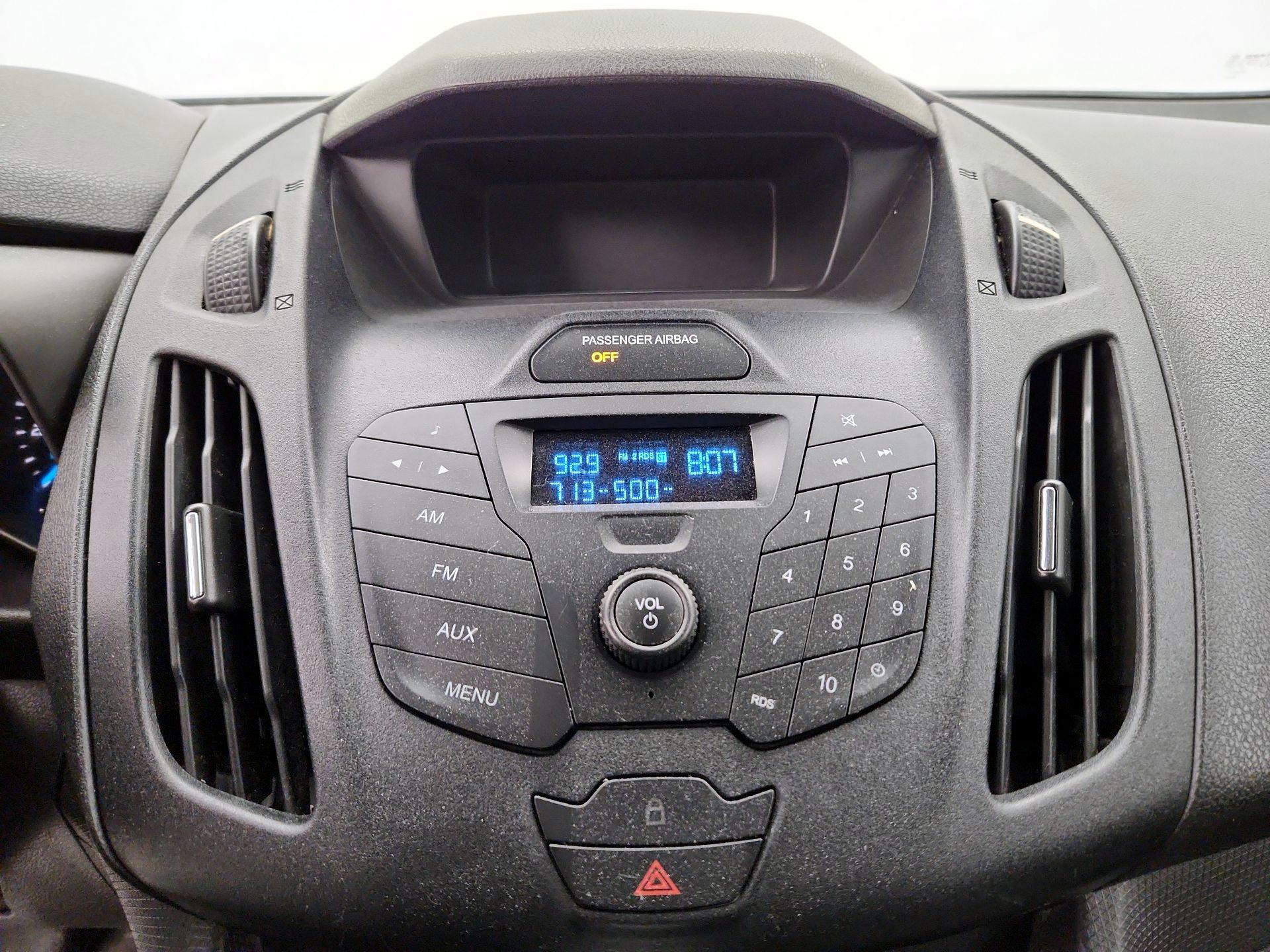 Thumbnail: 2015 Ford Transit Series - 14