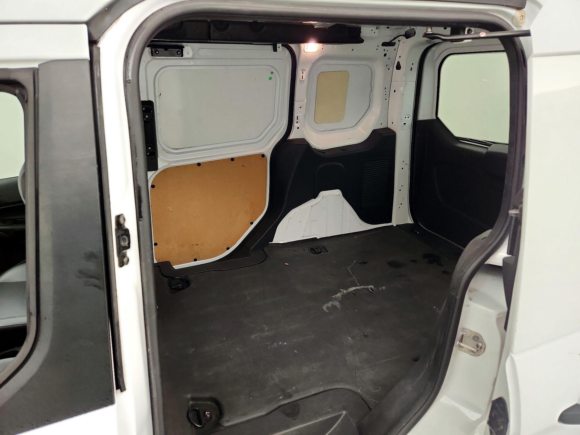 Thumbnail: 2015 Ford Transit Series - 18